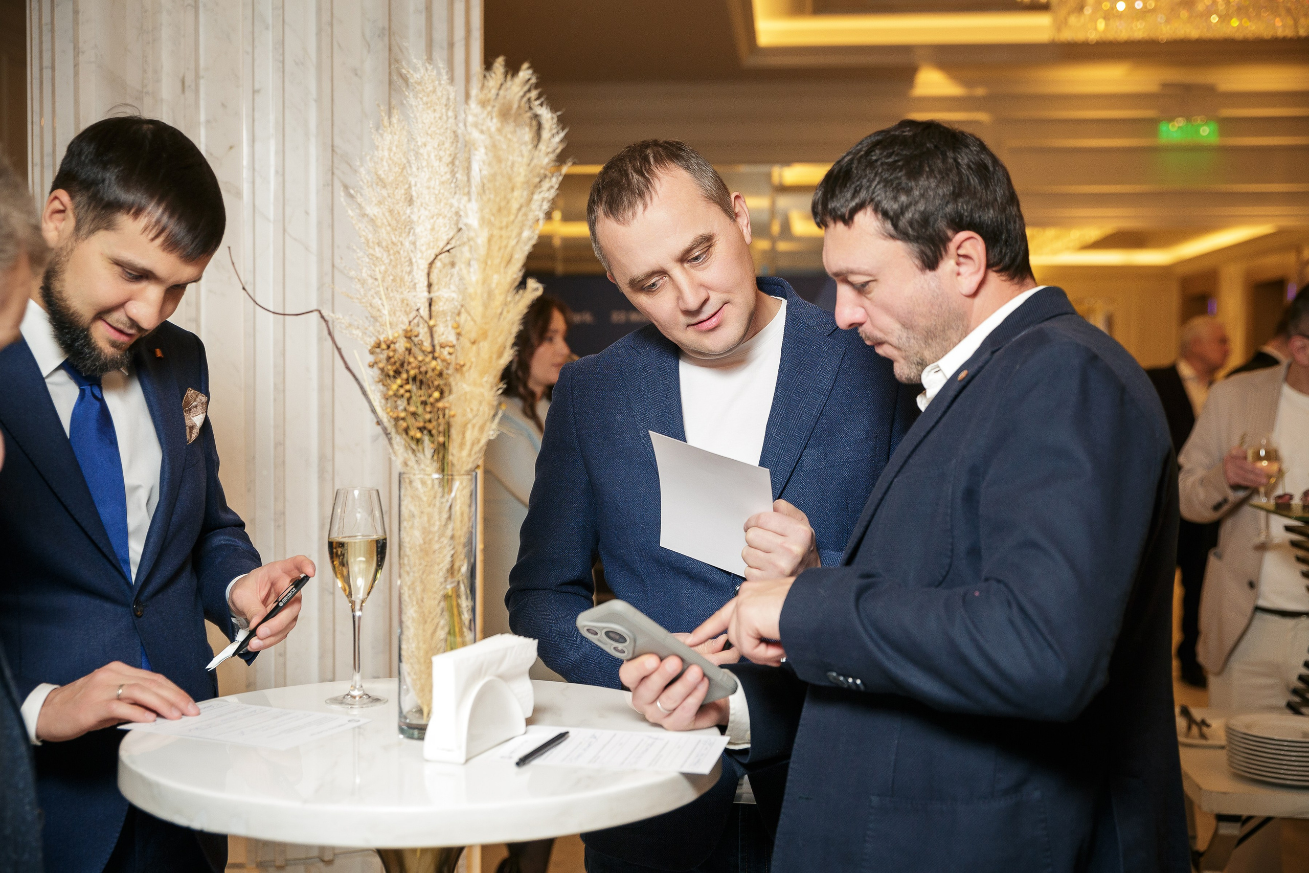 День рождения клуба «Деньги» 6 лет 2025. Репортажный Фотограф Александр Назаров. Москва и М.О