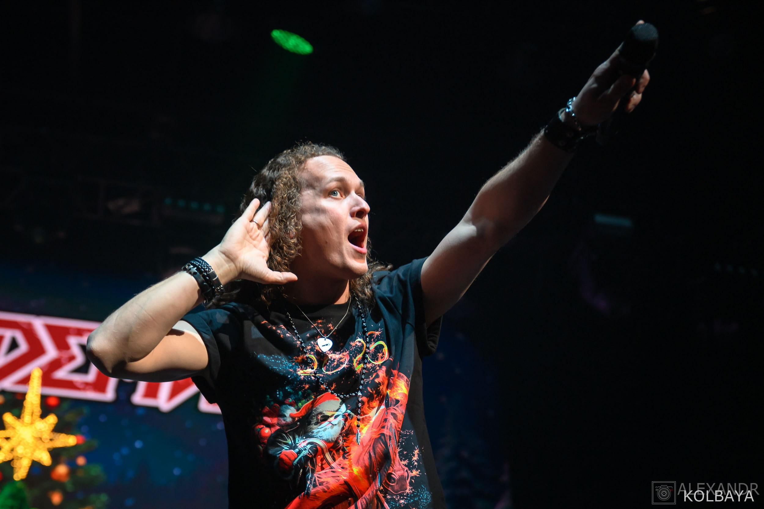 Фоторепортаж с Метал-Елки 2026. Концертный и театральный репортажный фотограф в Москве Александр Колбая