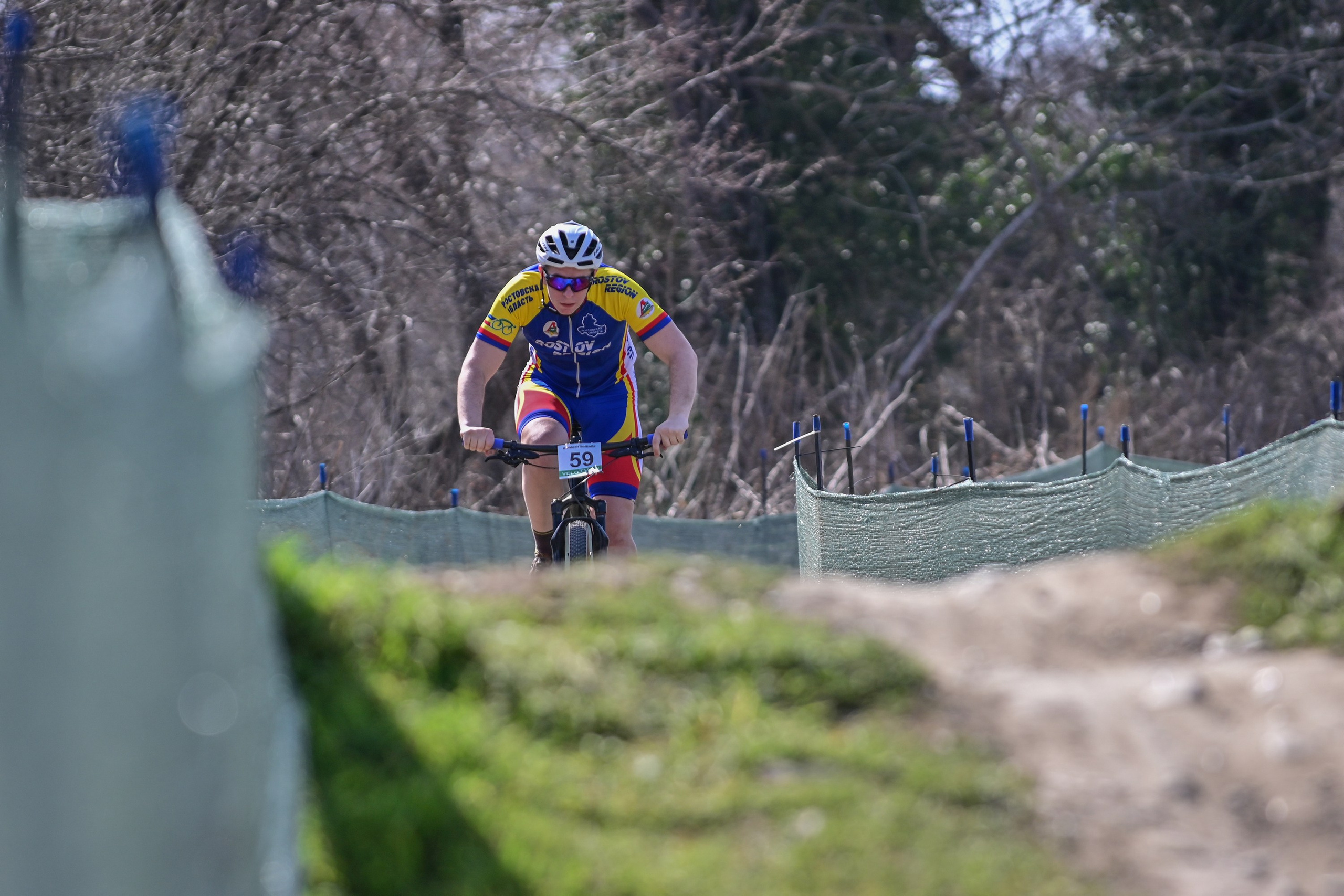 Маунтинбайк, кросс-кантри в Архипо-Осиповке 16 марта 2025. Спортивный фотограф, фотожурналист Павел Ларькин