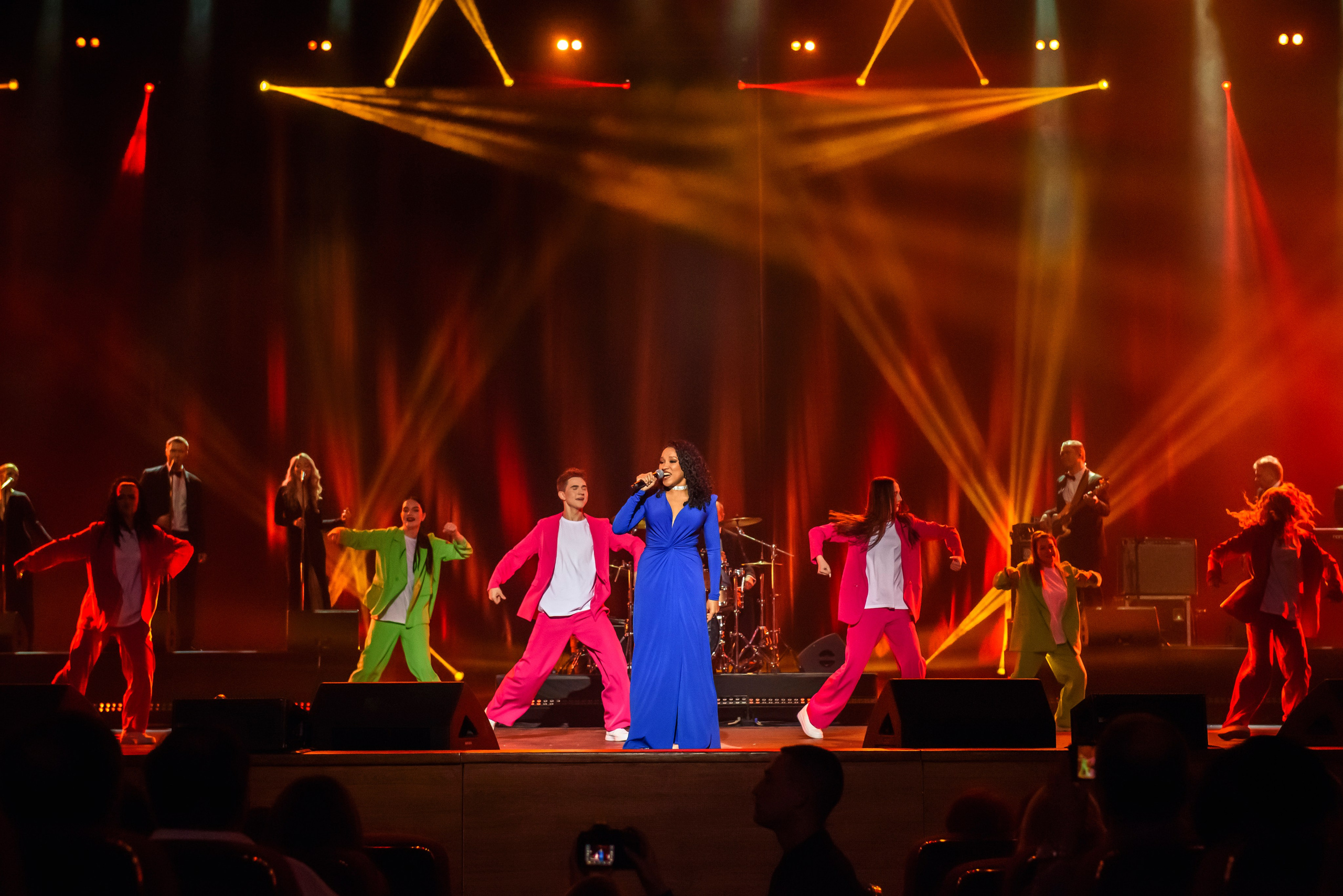 Лариса Рубальская «40 лет с песней по жизни» — Крокус Сити Холл. Бренд-фотограф для экспертов и блогеров в Москве Влада Горбовская