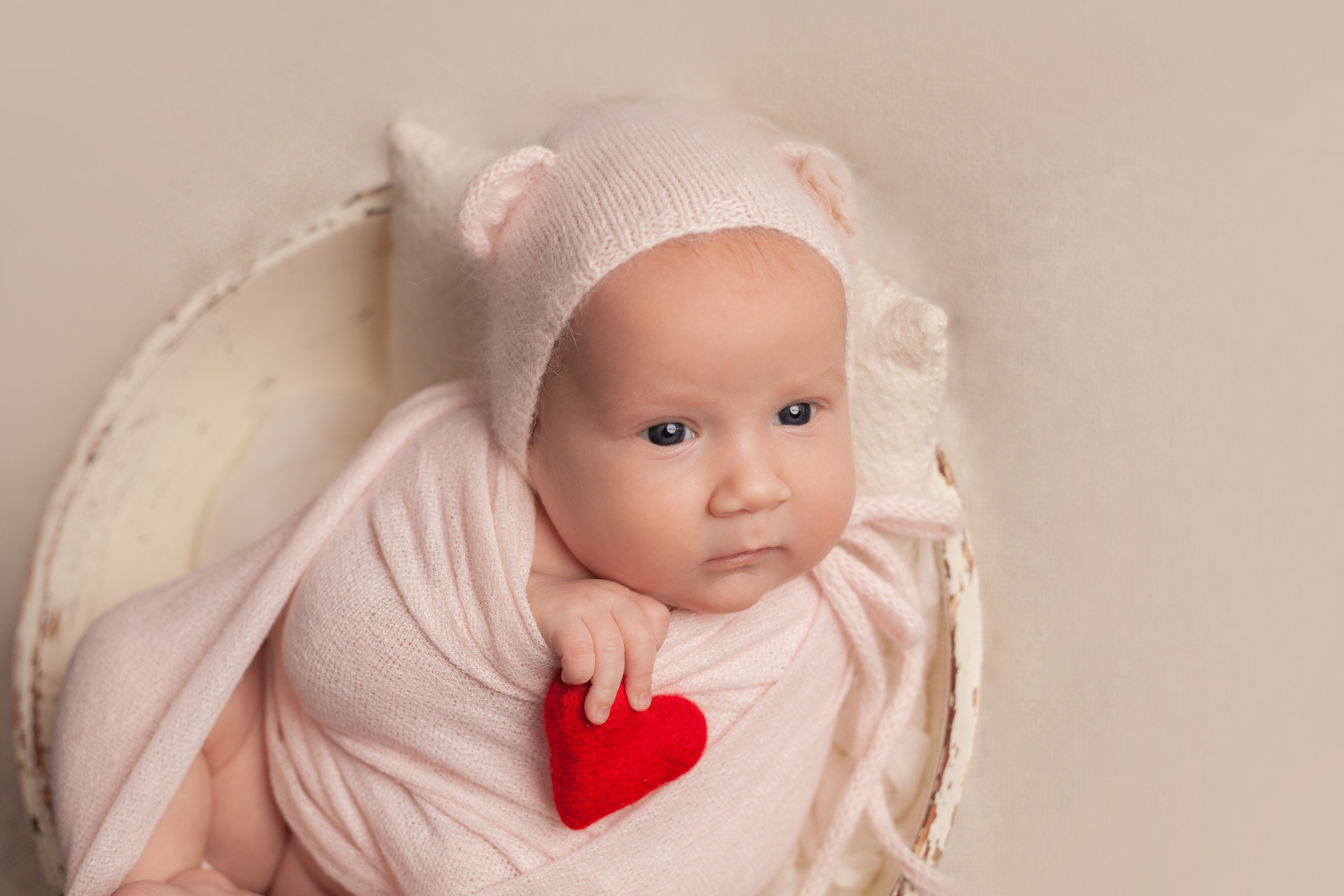 PH @newborn_flower. Retoucher Aleksmokh