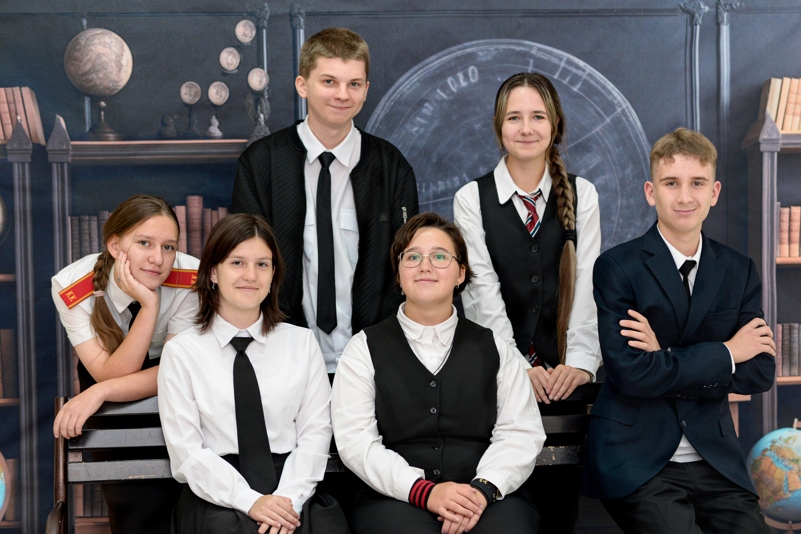 Примеры съемочных дней выпуск 2025-2026. Фотограф в Приморско-Ахтарске — Свадьбы, Школы, Фотоальбомы