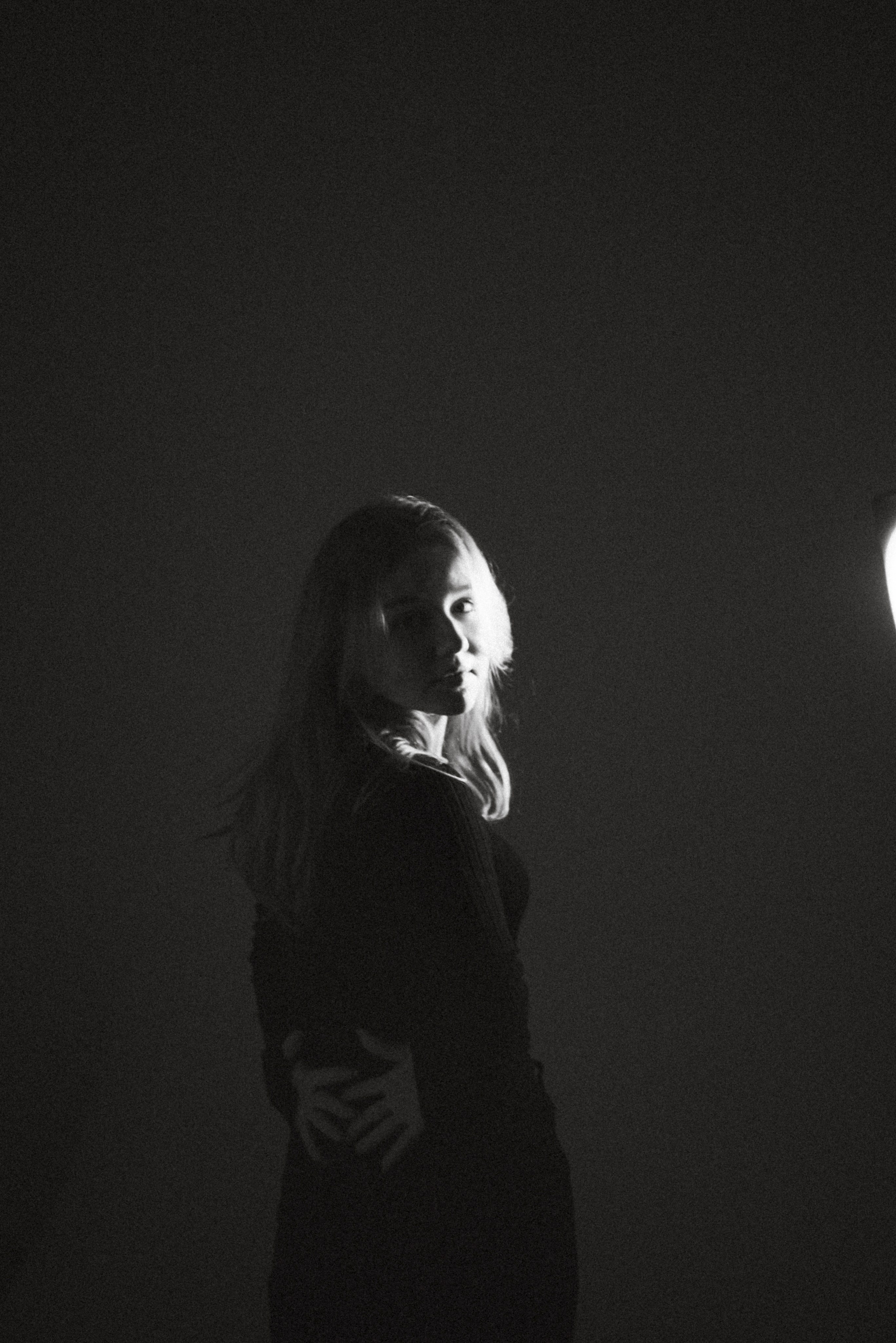 Minimalistic photoshoot in studio with colourful light. Katya Che | Photographer | Beograd