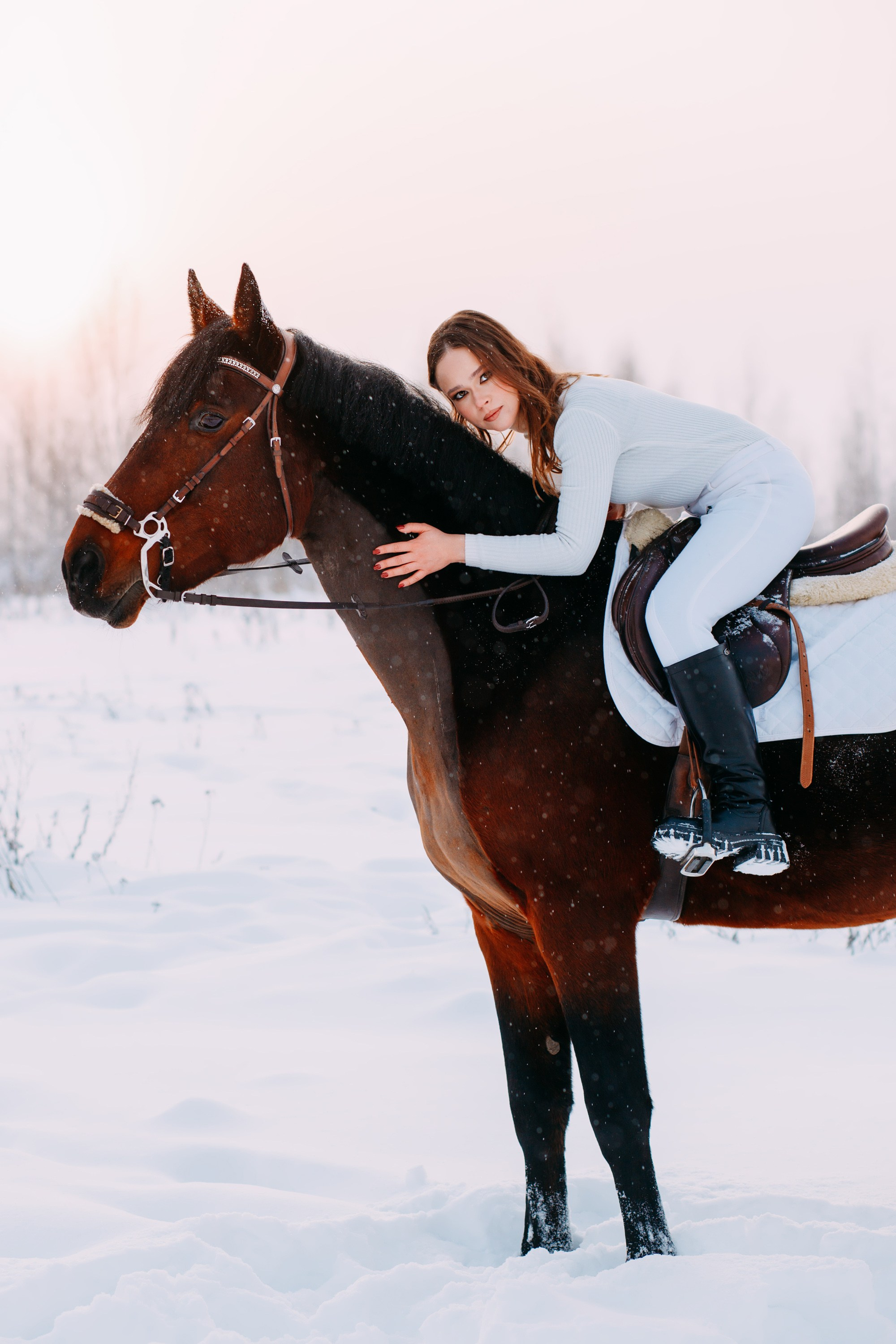 Зимняя фотосессия с лошадкой. Фотограф в Санкт-Петербурге Alina Film