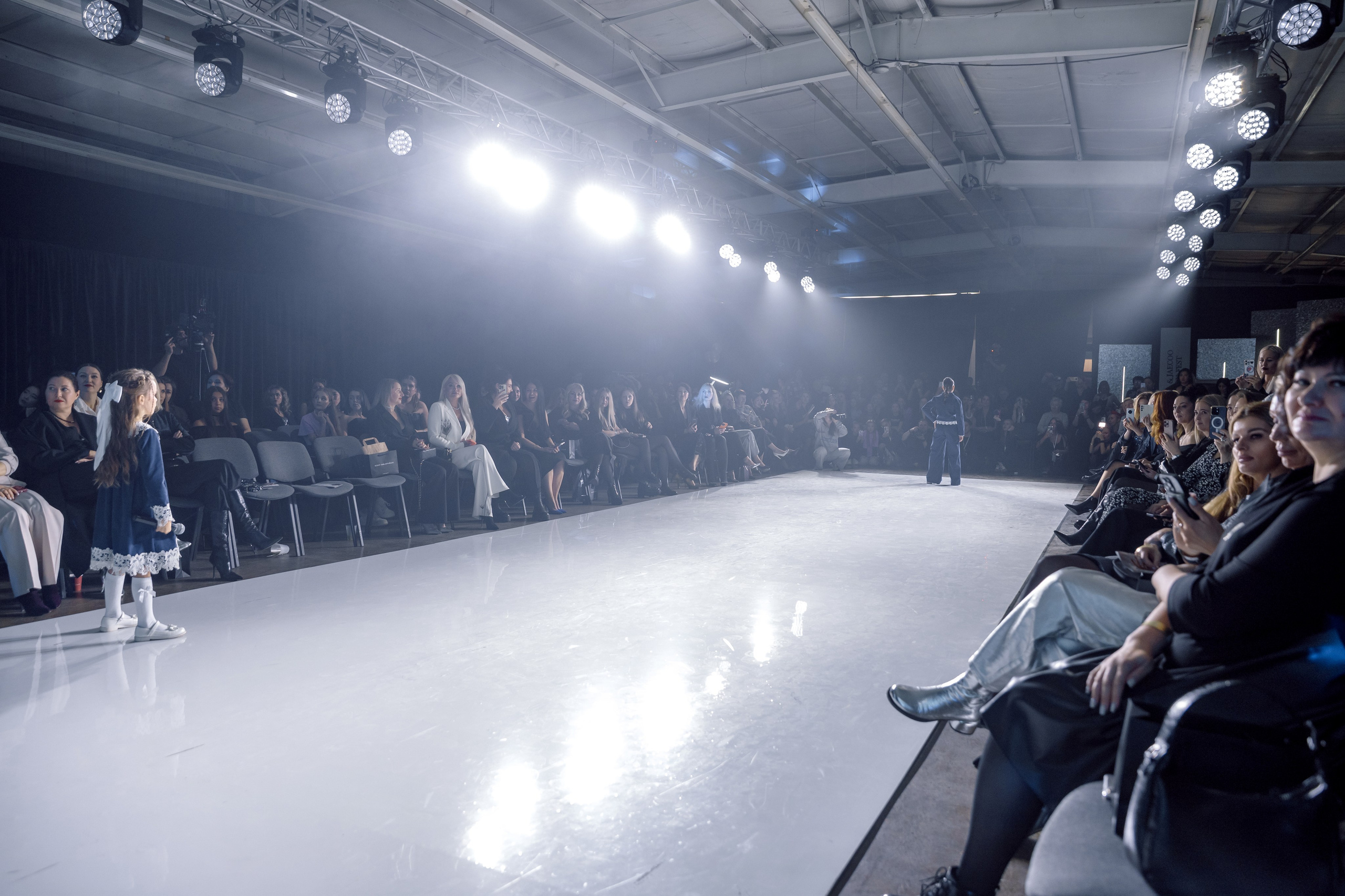 O&J Fashion Fest осень'25. Свадебный фотограф Иркутск, репортажный фотограф Иркутск