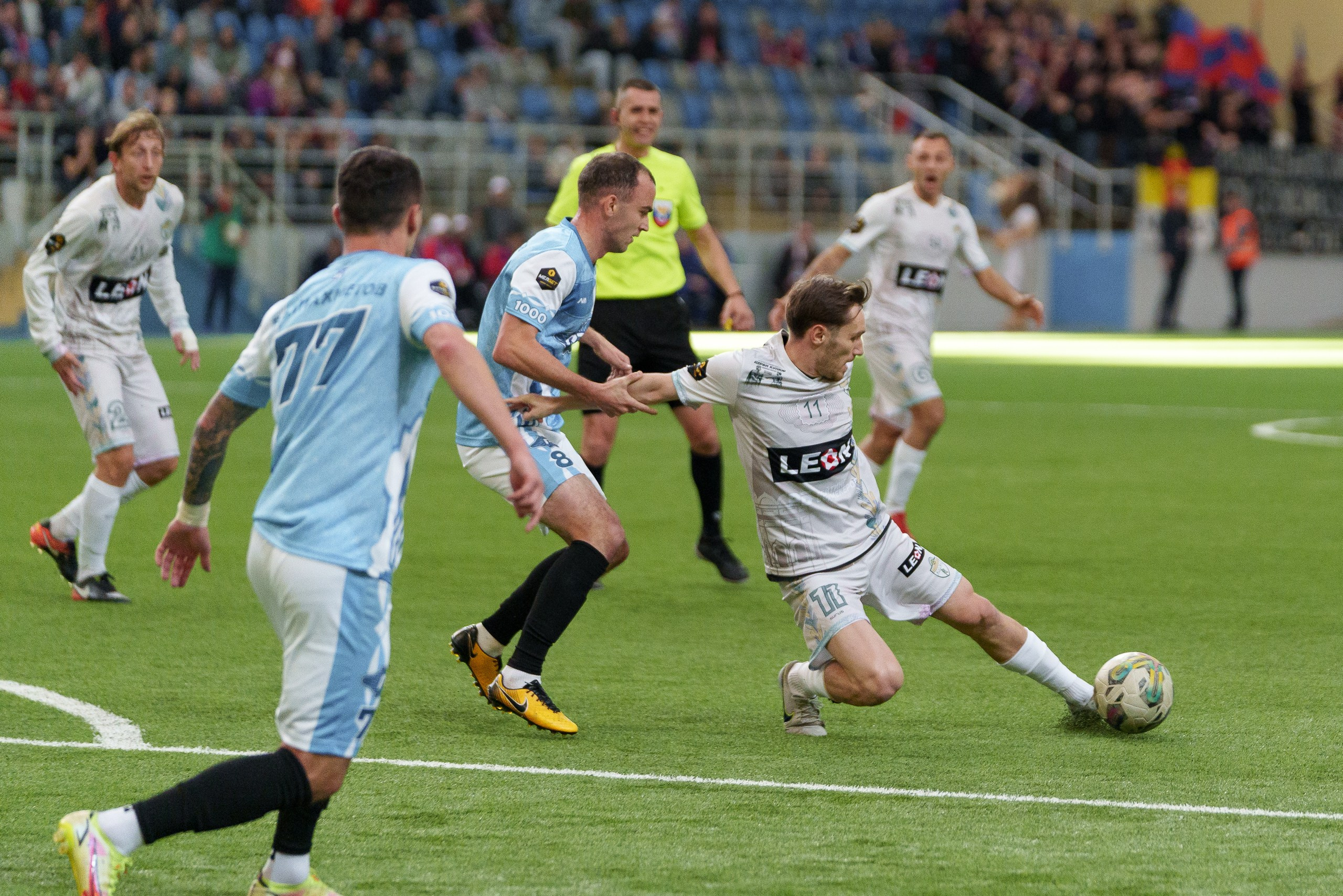 Футбол. Репортажный фотограф Красноярск Алекс Чампакхам