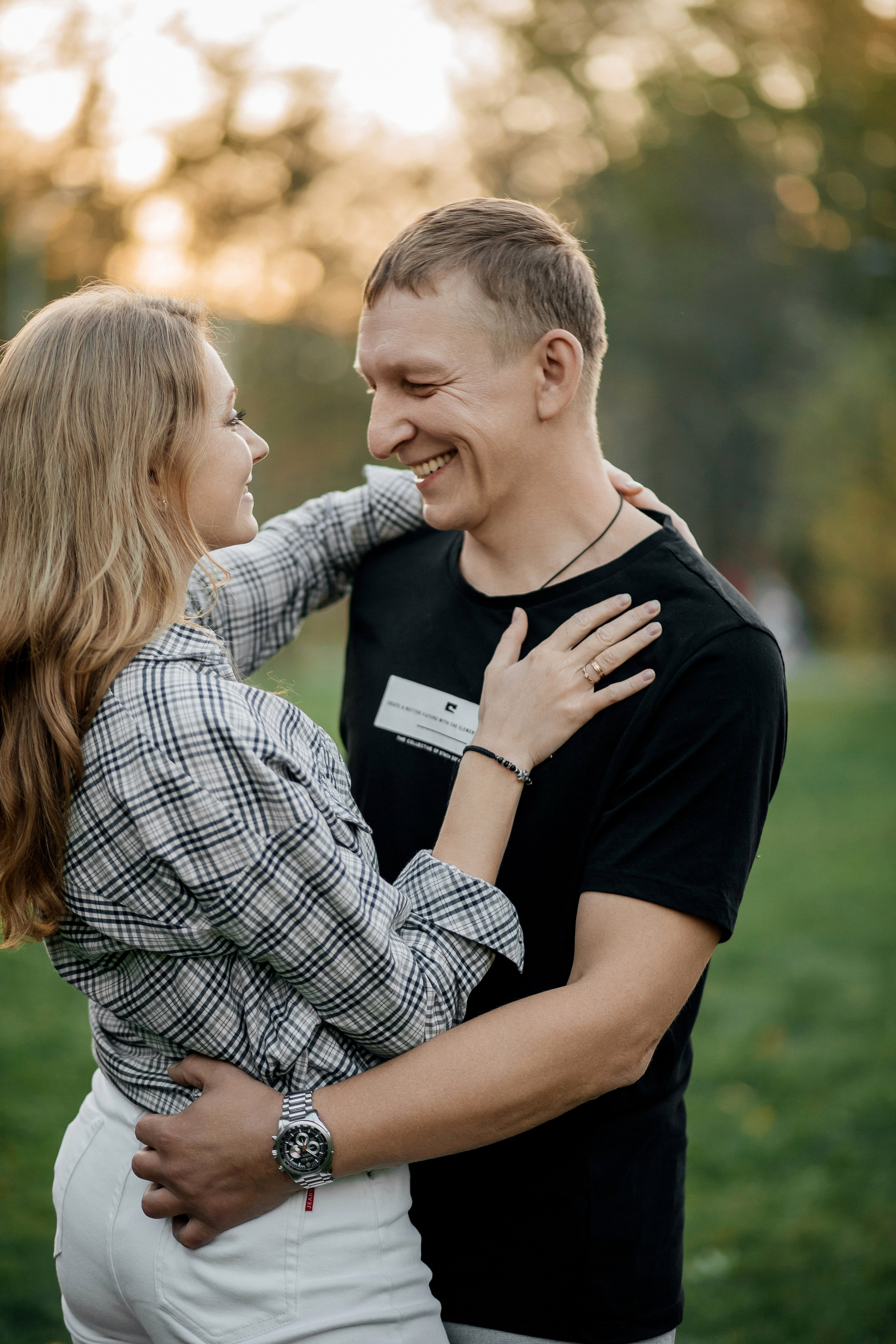 Семейная прогулочная фотосессия. Свадебный и семейный фотограф Ибрагимова Мария из Екатеринбурга