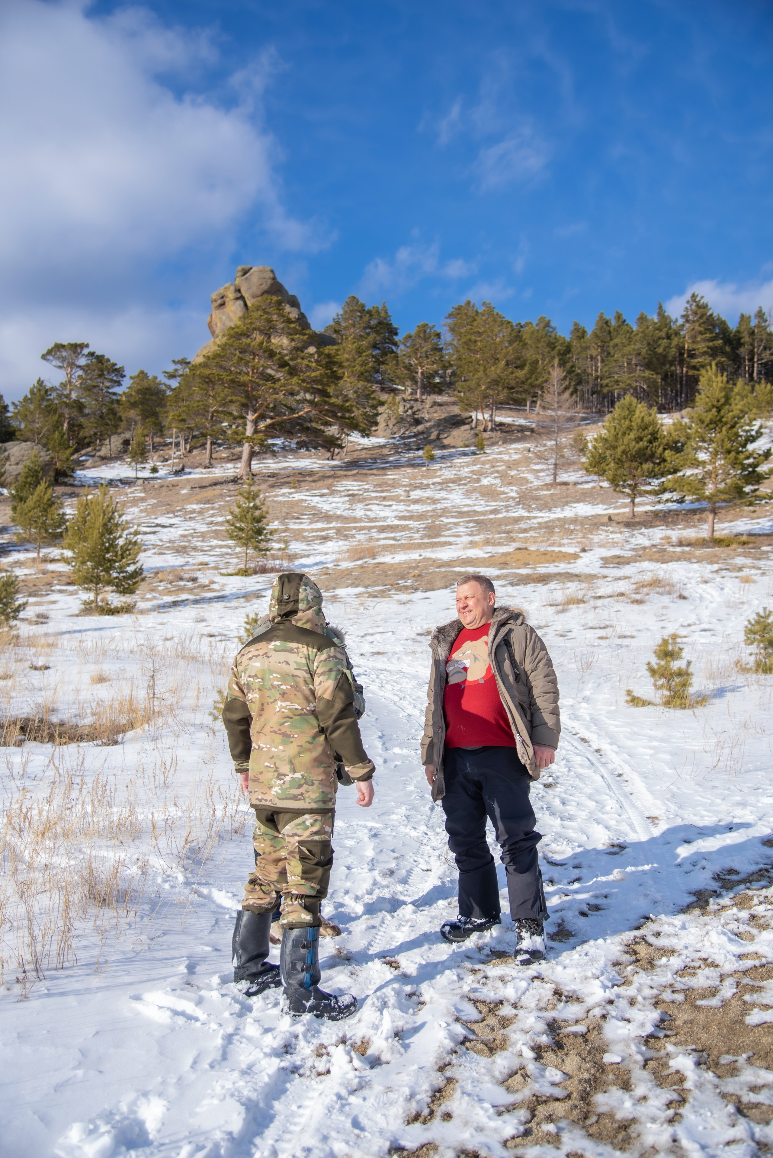 Большое Голоустное. Байкал. Занимаюсь профессиональной фотографией и живу рядом с Байкалом. Работаю в разных жанрах