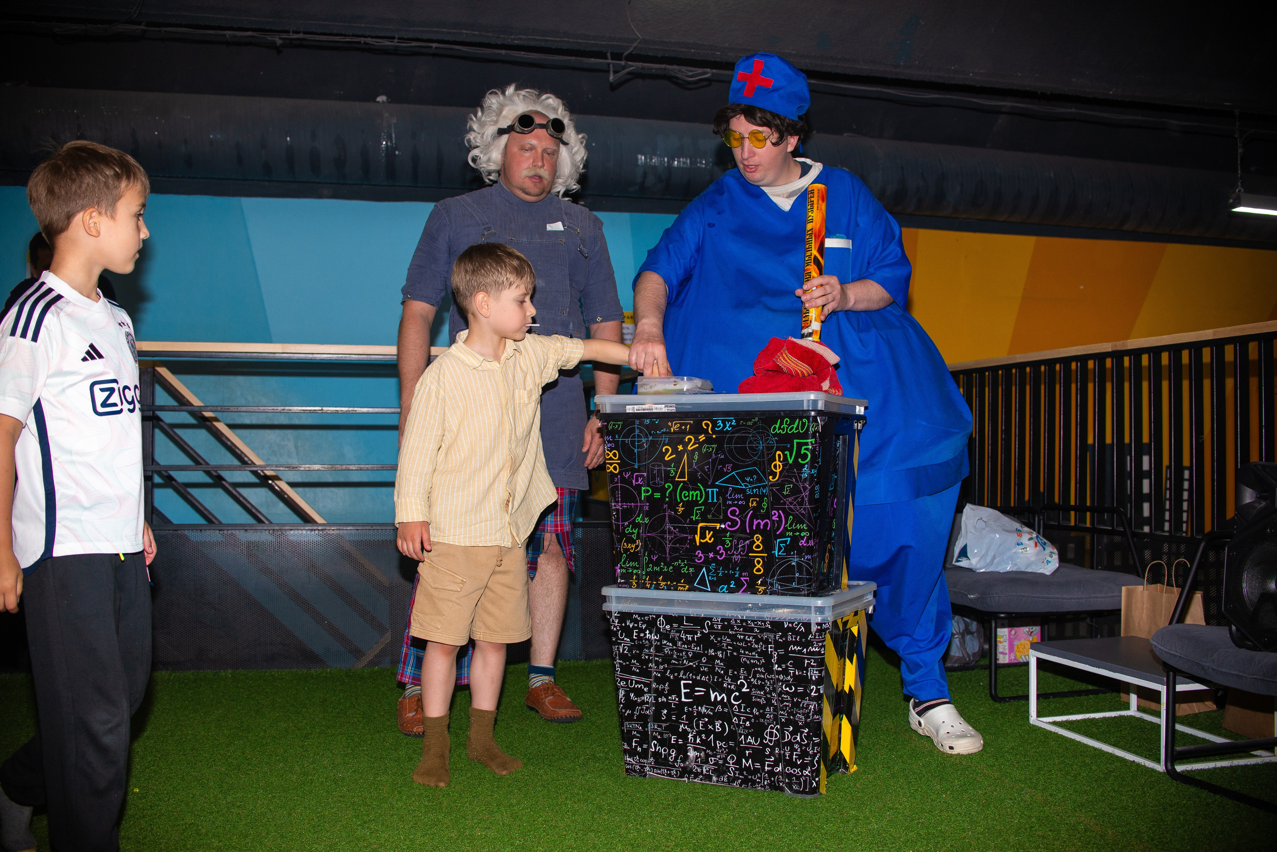 Выпускной в садике 2024. Семейный фотограф на выписку из роддома и крещение Минск Настя Гришук