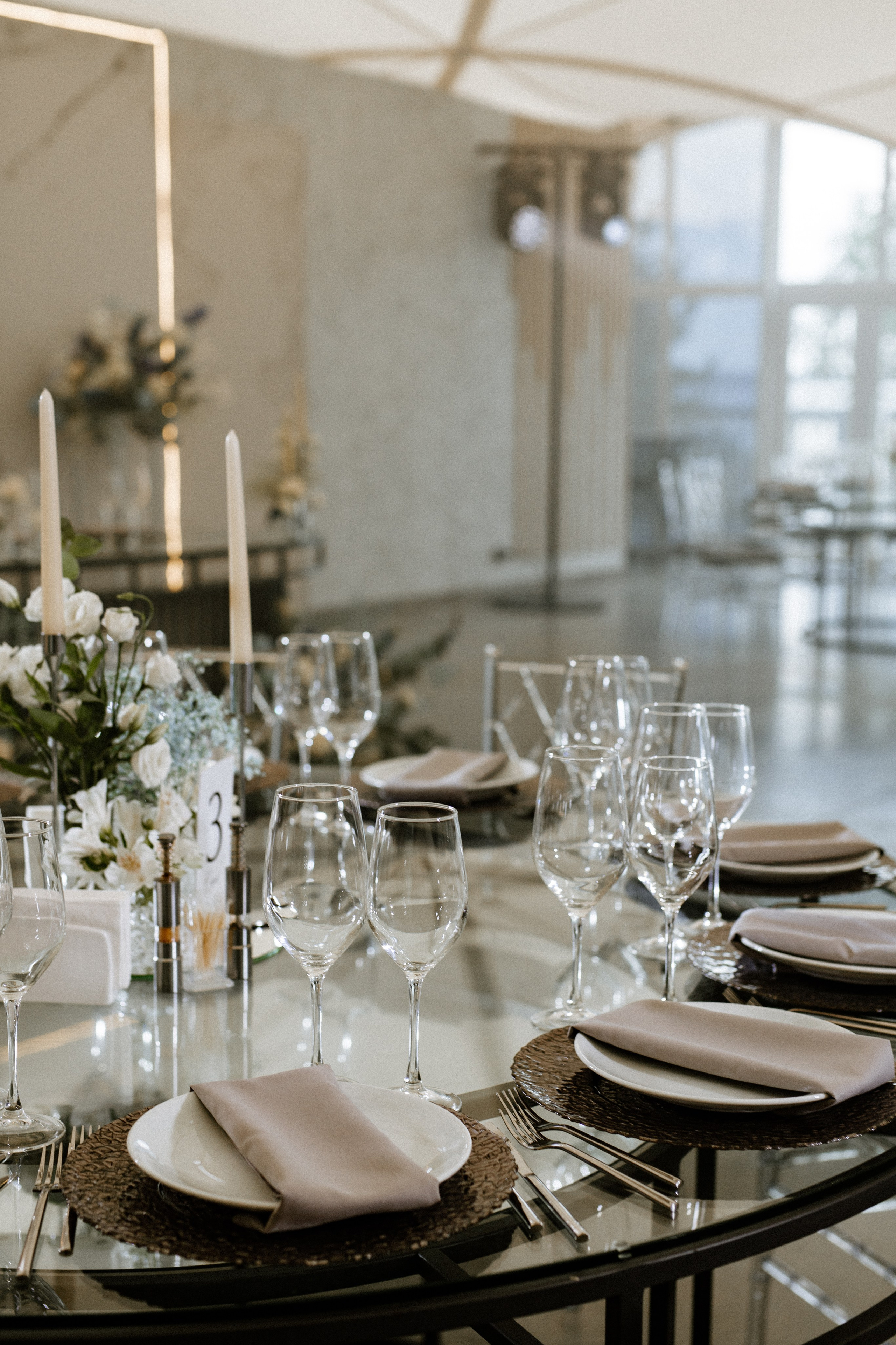 Влад и Арина. Hyatt- шатер Небо. Свадебный фотограф Балчугова Мария Екатеринбург