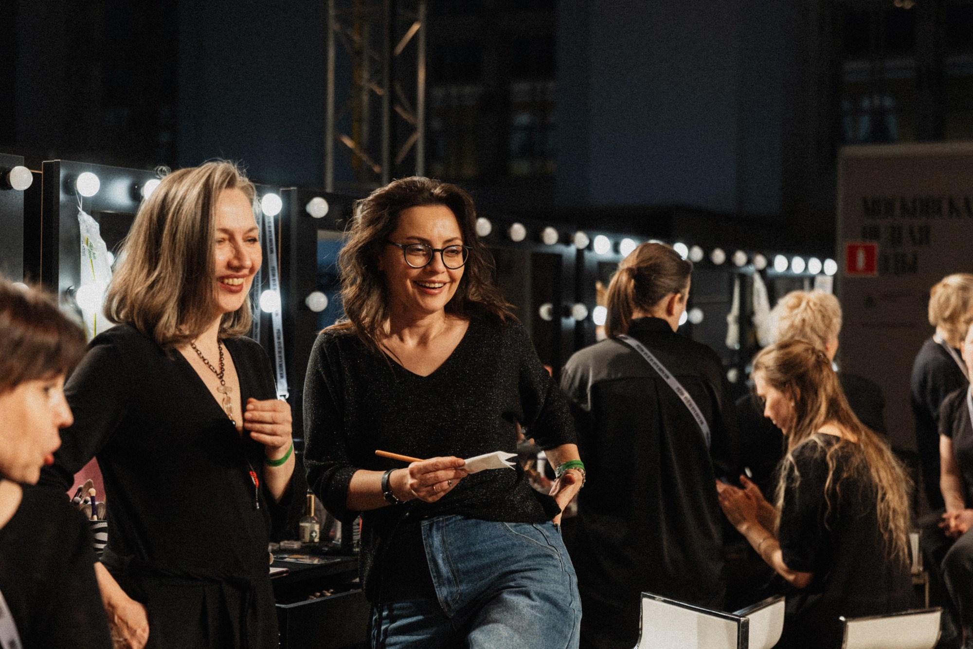 Где мода снимает маски. Backstage недели моды в Москве. Татьяна Фомичева. Репортажный и светский фотограф в Москве