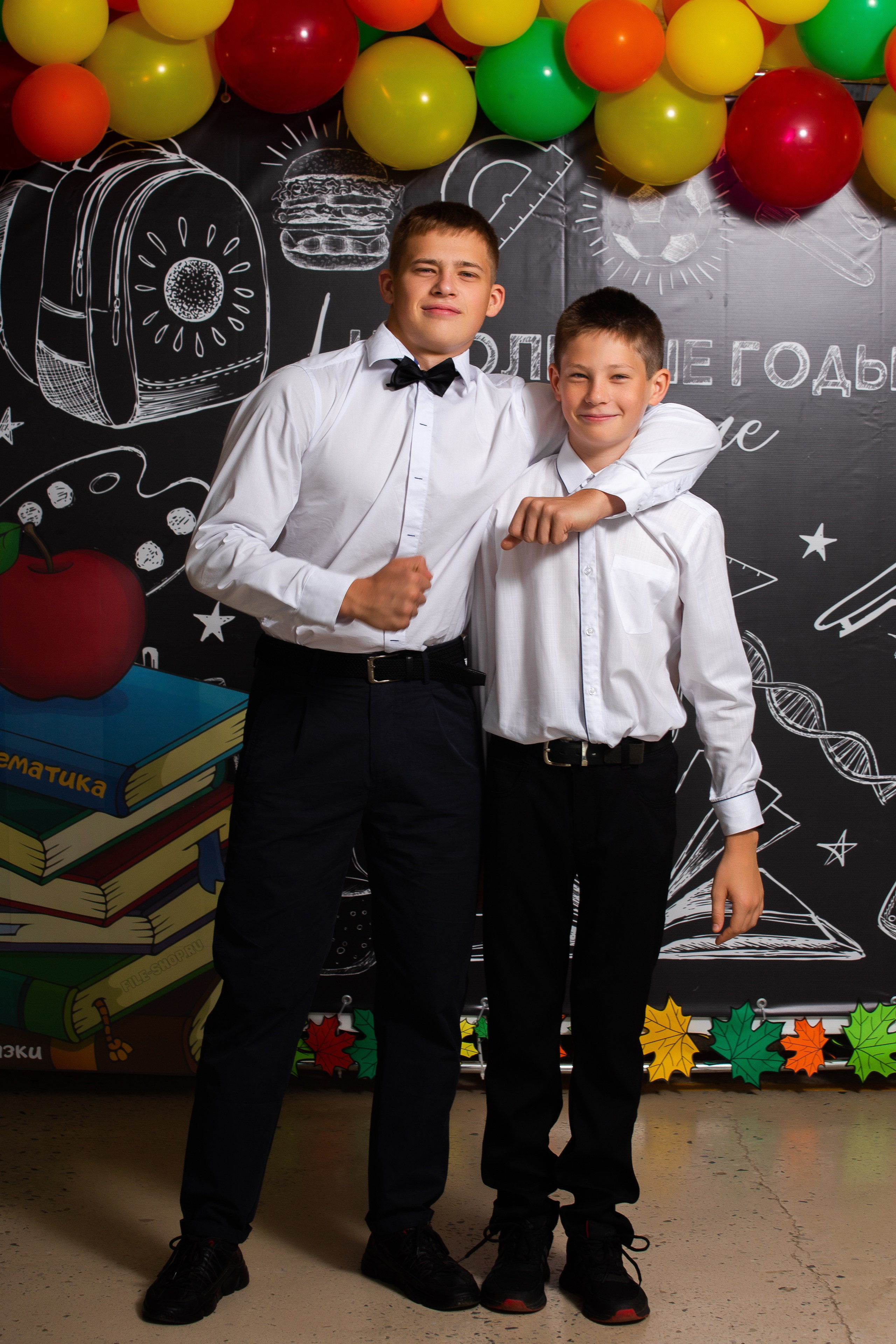 1 сентября 9 школа (фотосессия с родителями). ТВОЙ АЛЬБОМ / ТВОИ ПРАВИЛА