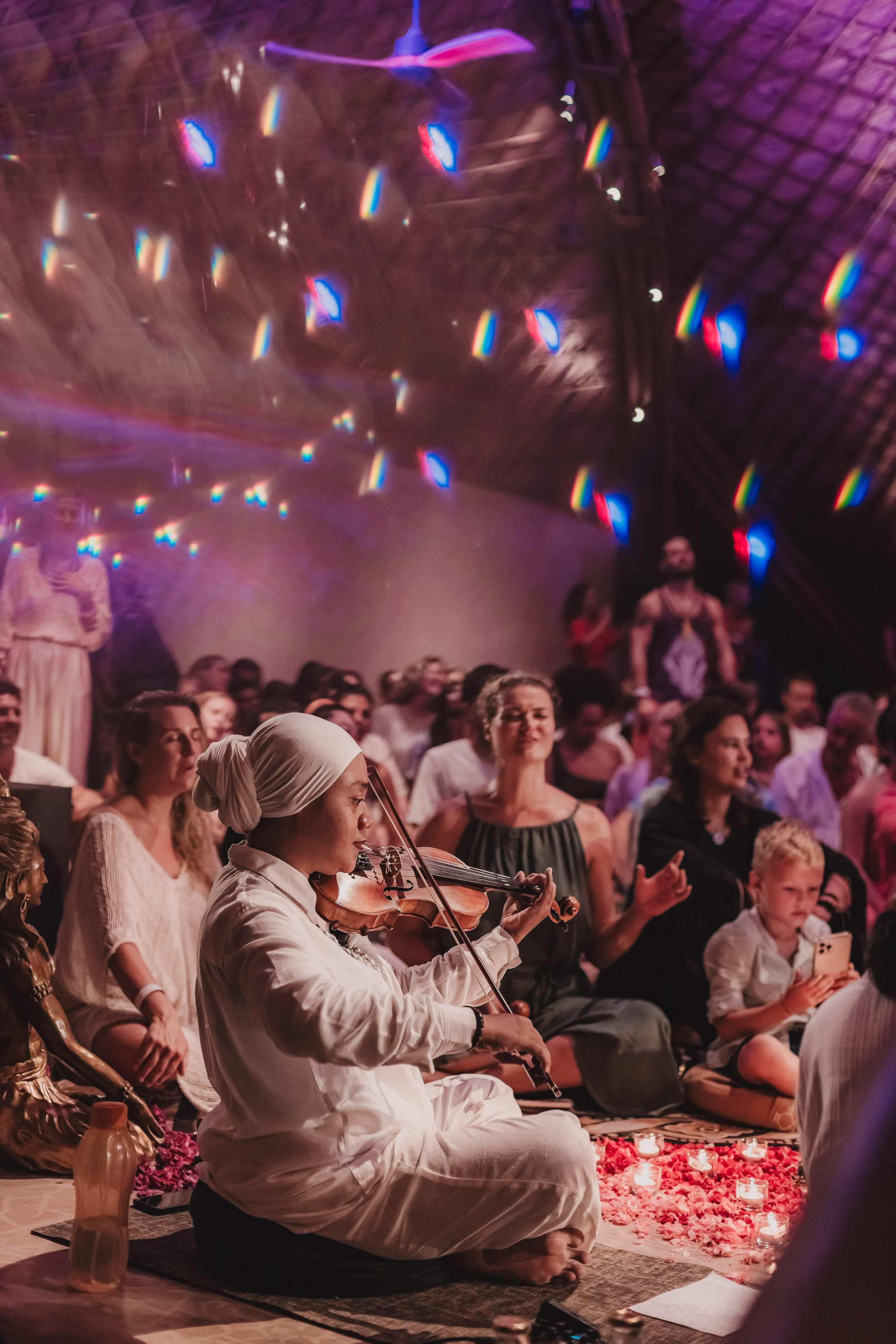 Bhakti Bliss kirtan at Alchemy. Mariam Bagdasaryan