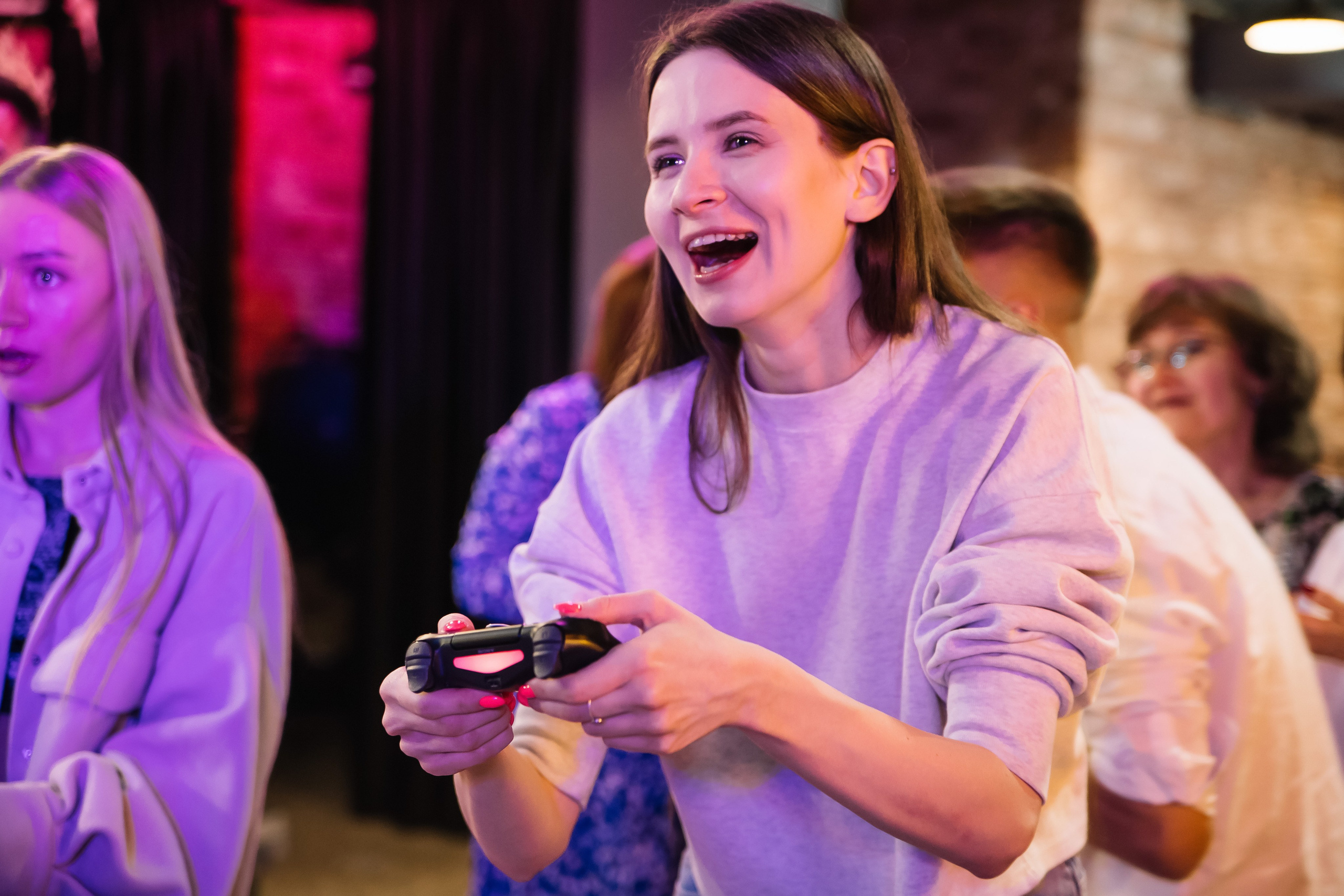 Репортаж свадебной вечеринки. Свадебный, семейный фотограф, контент съёмка. Екатеринбург. Елена Граф