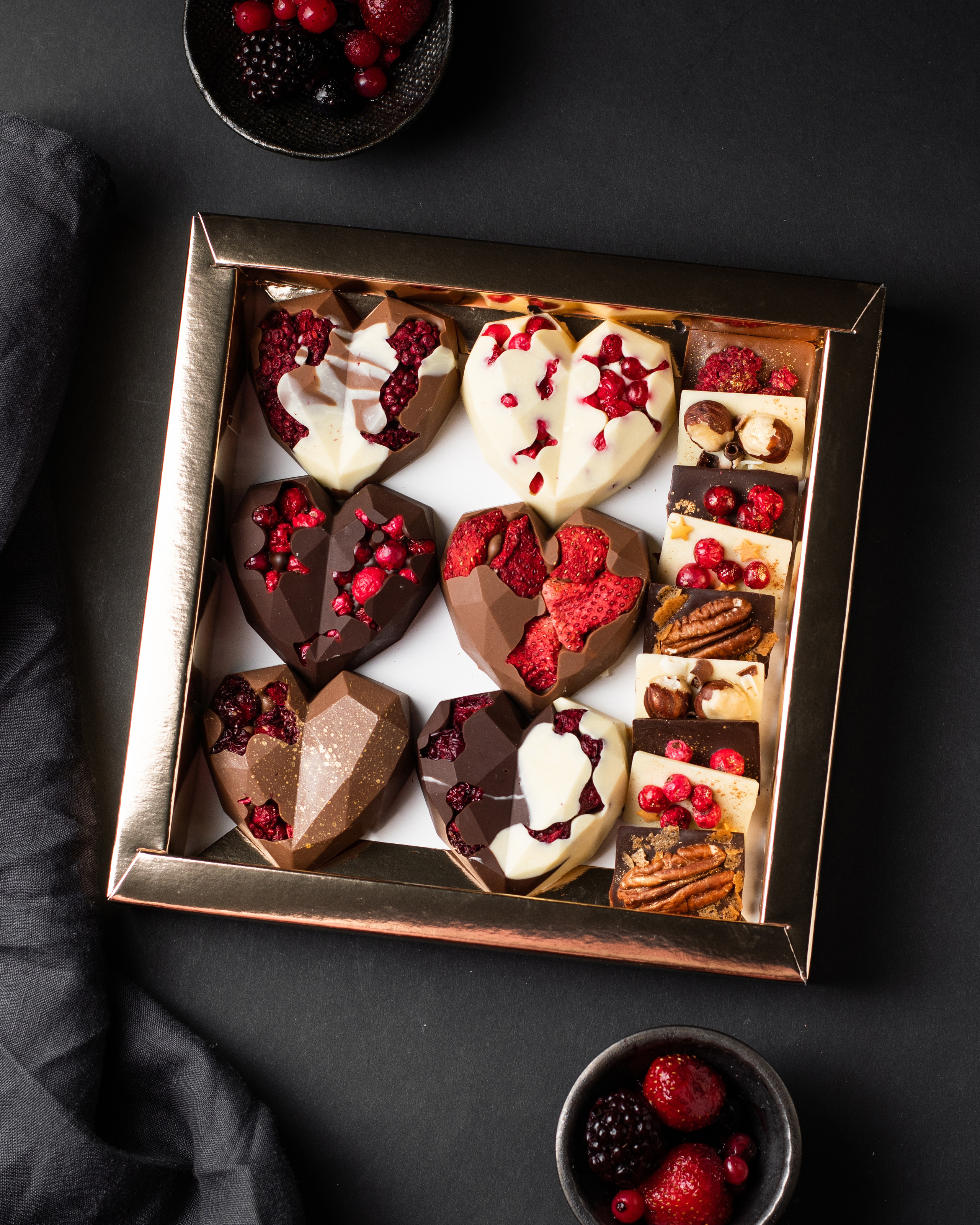 Фотографии клубники в шоколадке для социальных сетей. Предметный и фуд-фотограф в Москве Мария Гладких