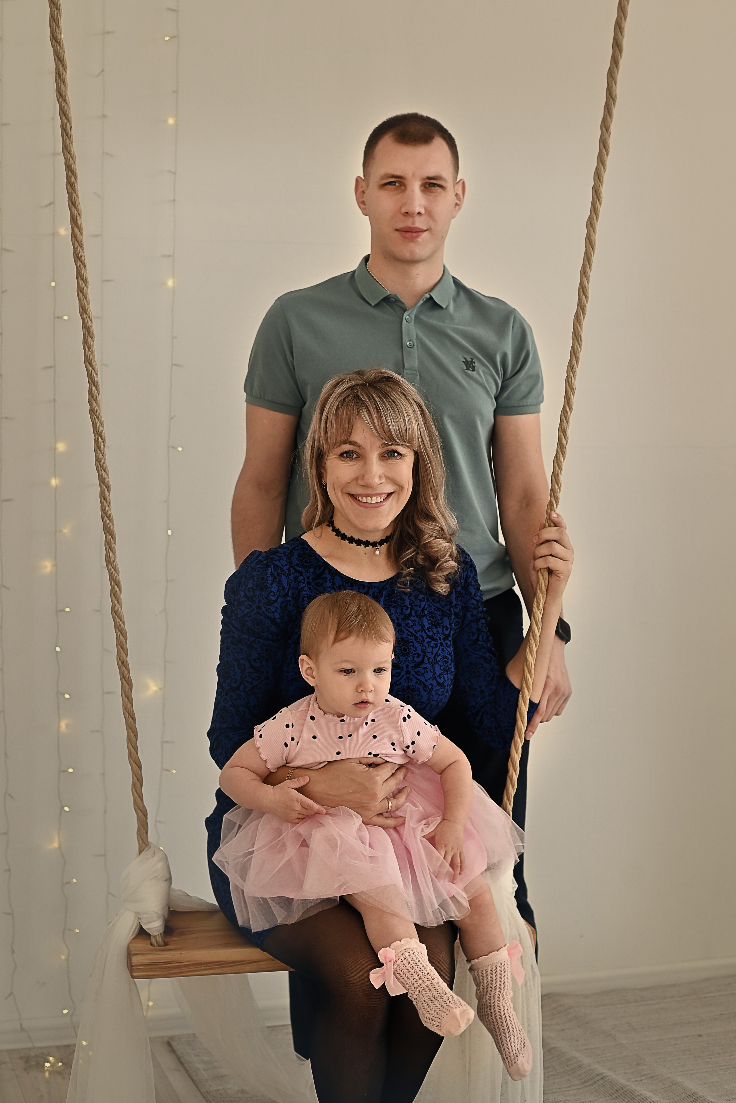 Семейная фотосессия в Красноярске. Фотографы крещения/венчания  Красноярск Татьяна и Вячеслав Переваловы