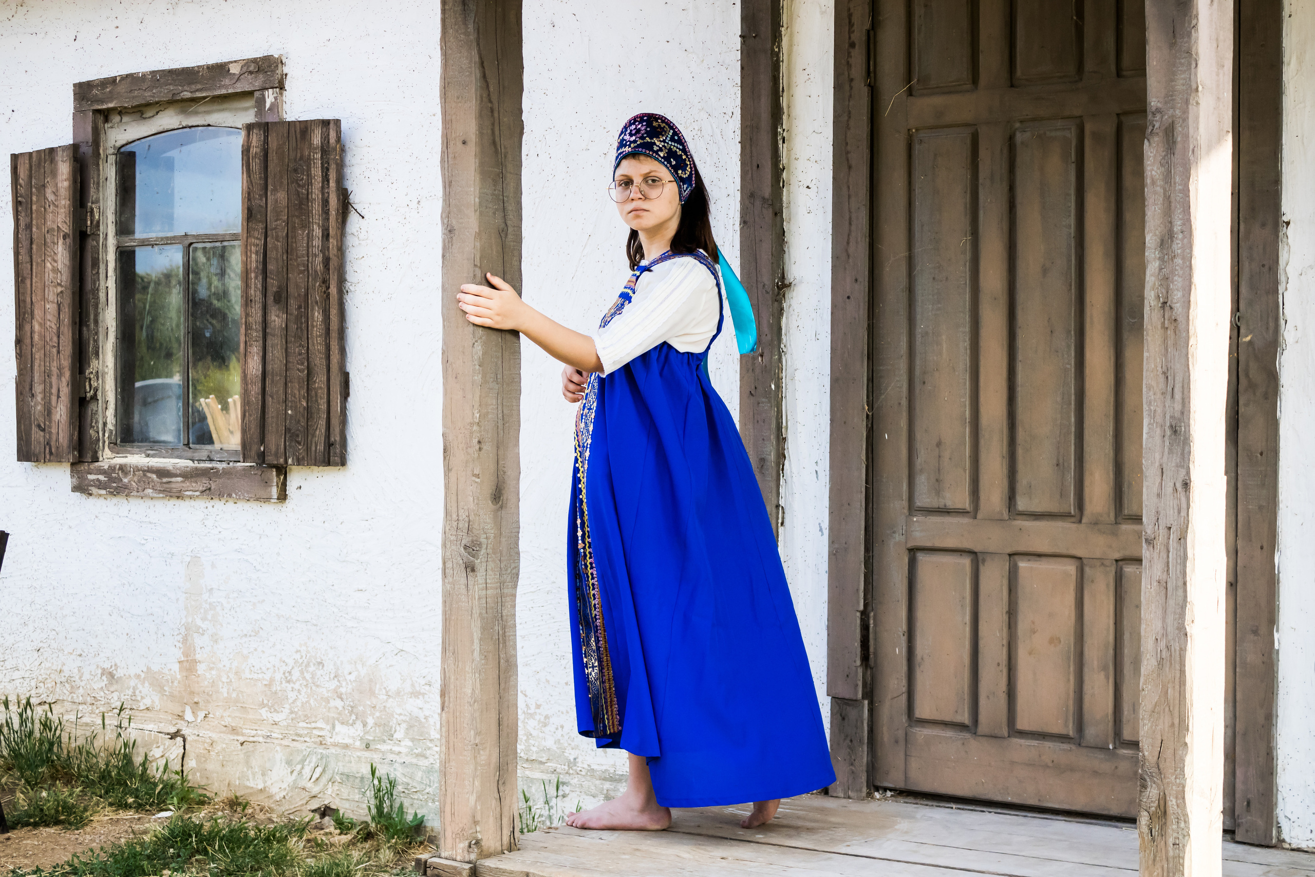 Русские красавицы в национальных костюмах. Фотограф детский и семейный Роза Юрченко в Геленджике, Краснодаре