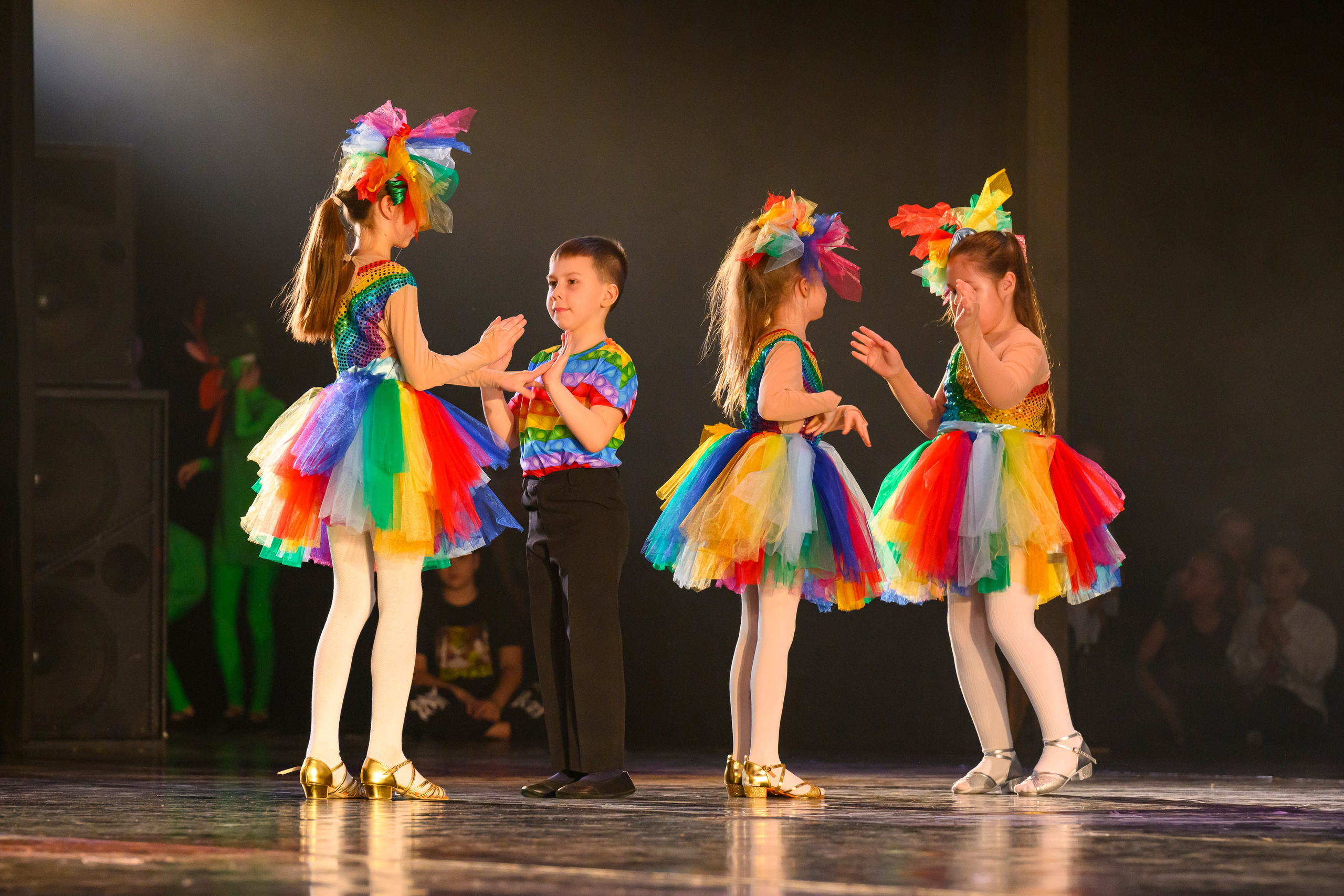 23 апреля, часть 1, БКЗ Октябрьский, г. Санкт-Петербург. Золотое яблочко