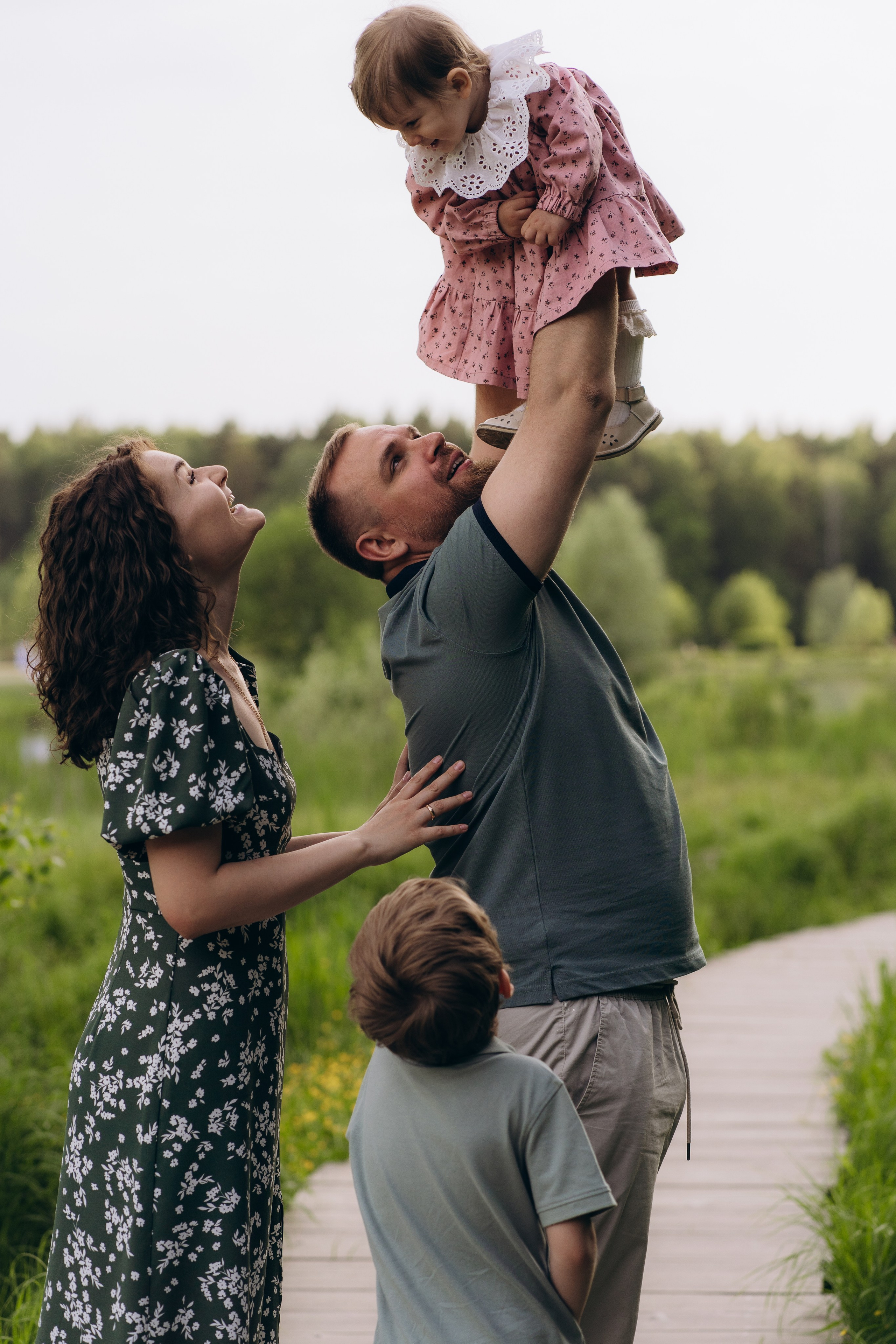 Семейная фотосессия в студии в Москве, семейный фотограф Анна Полушина. Свадебный фотограф в Москве Анна Полушина