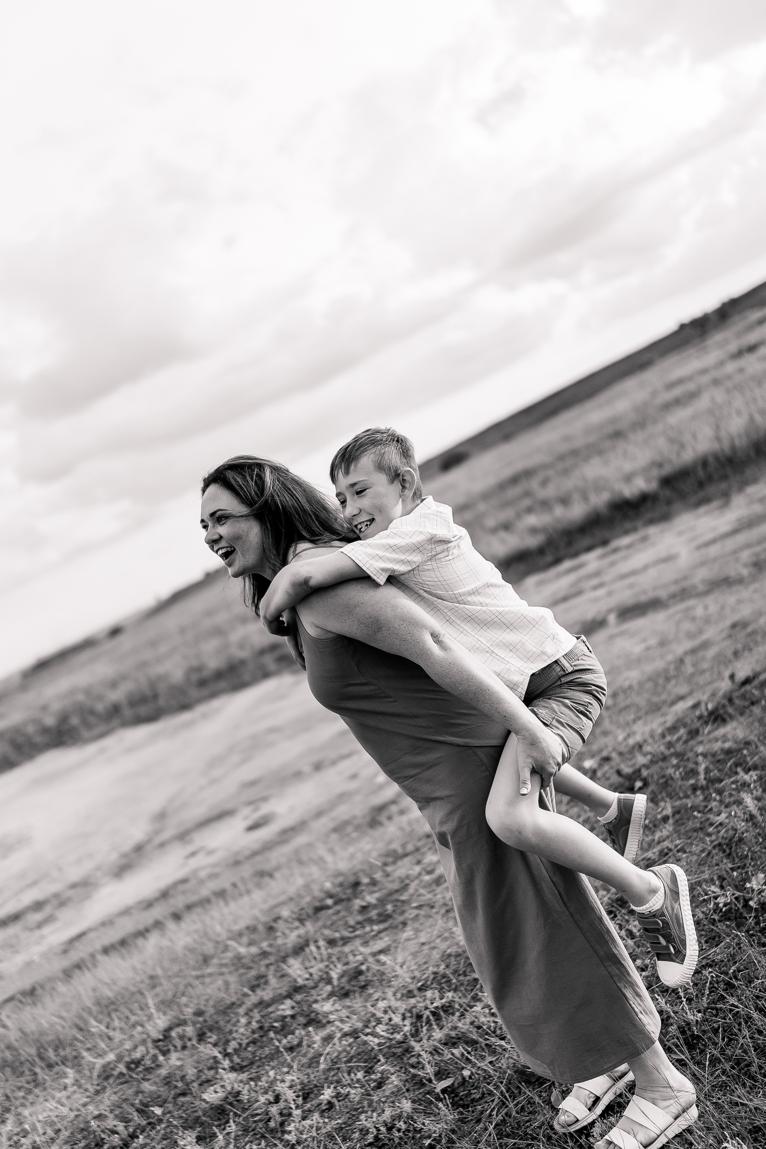 Семейная фотосессия на природе. Семейный фотограф в Москве Ирина Жур