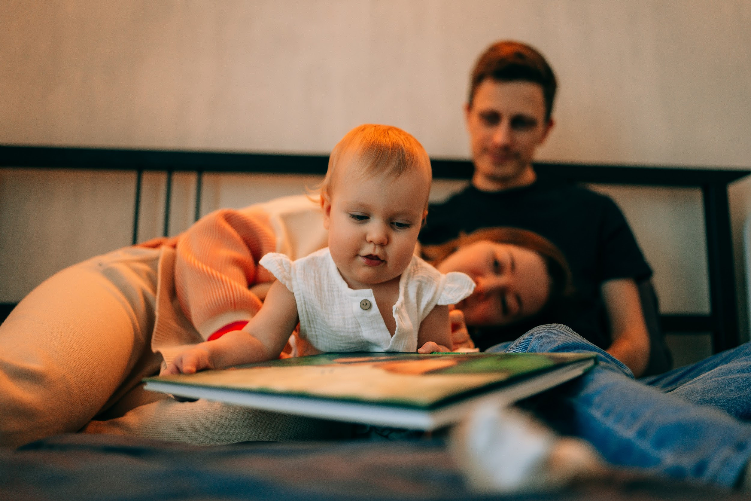 Семейная фотосессия с маленьким ребенком. Семейный фотограф в Москве Ирина Жур