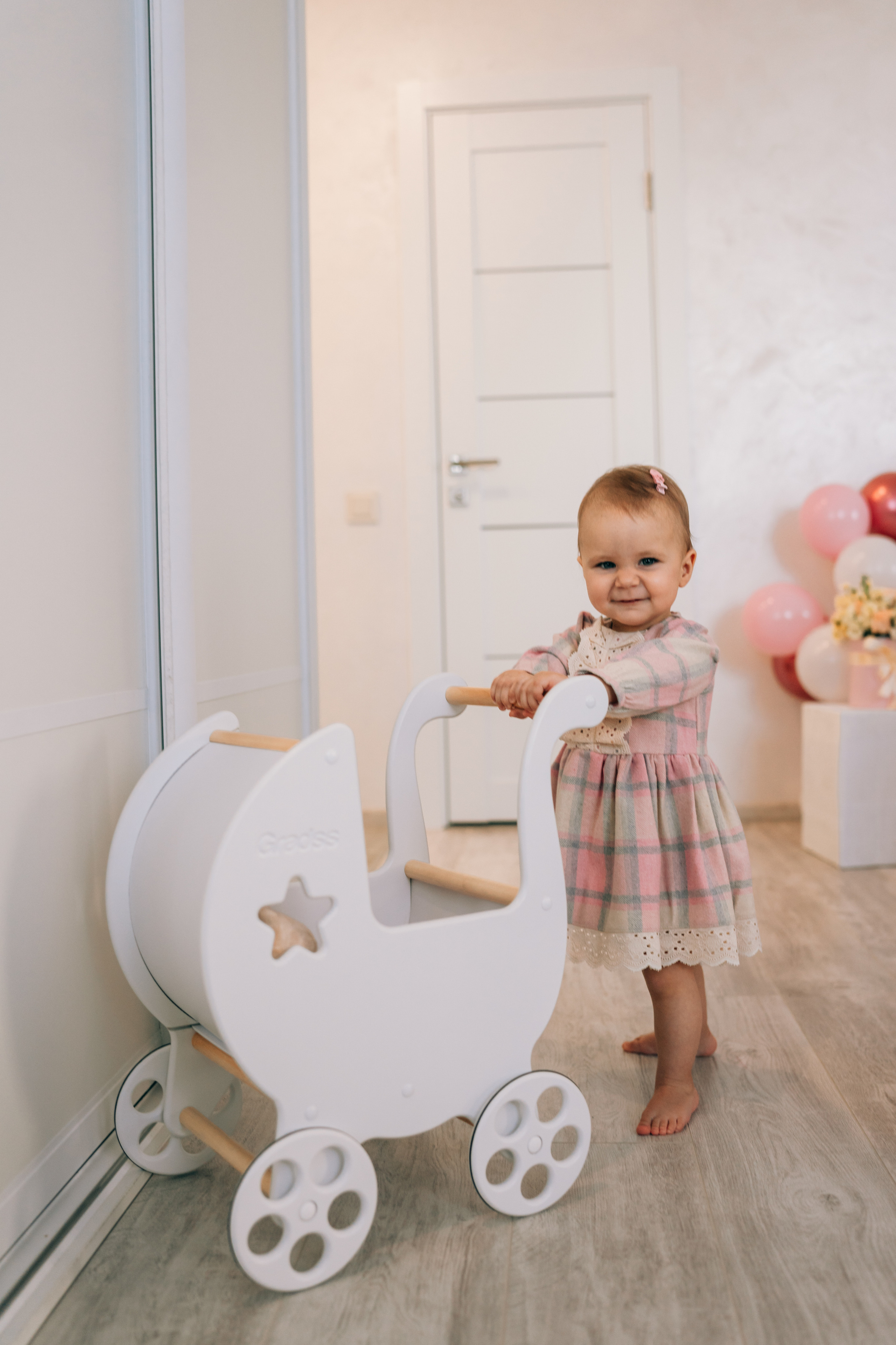 Семейная фотосессия мама, папа, сын и дочь. Семейный фотограф в Москве Ирина Жур