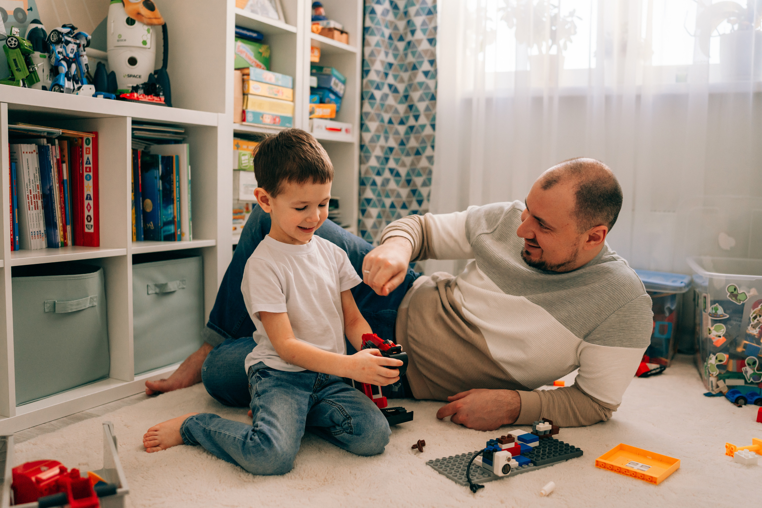 Семейная фотосессия мама, папа, сын и дочь. Семейный фотограф в Москве Ирина Жур