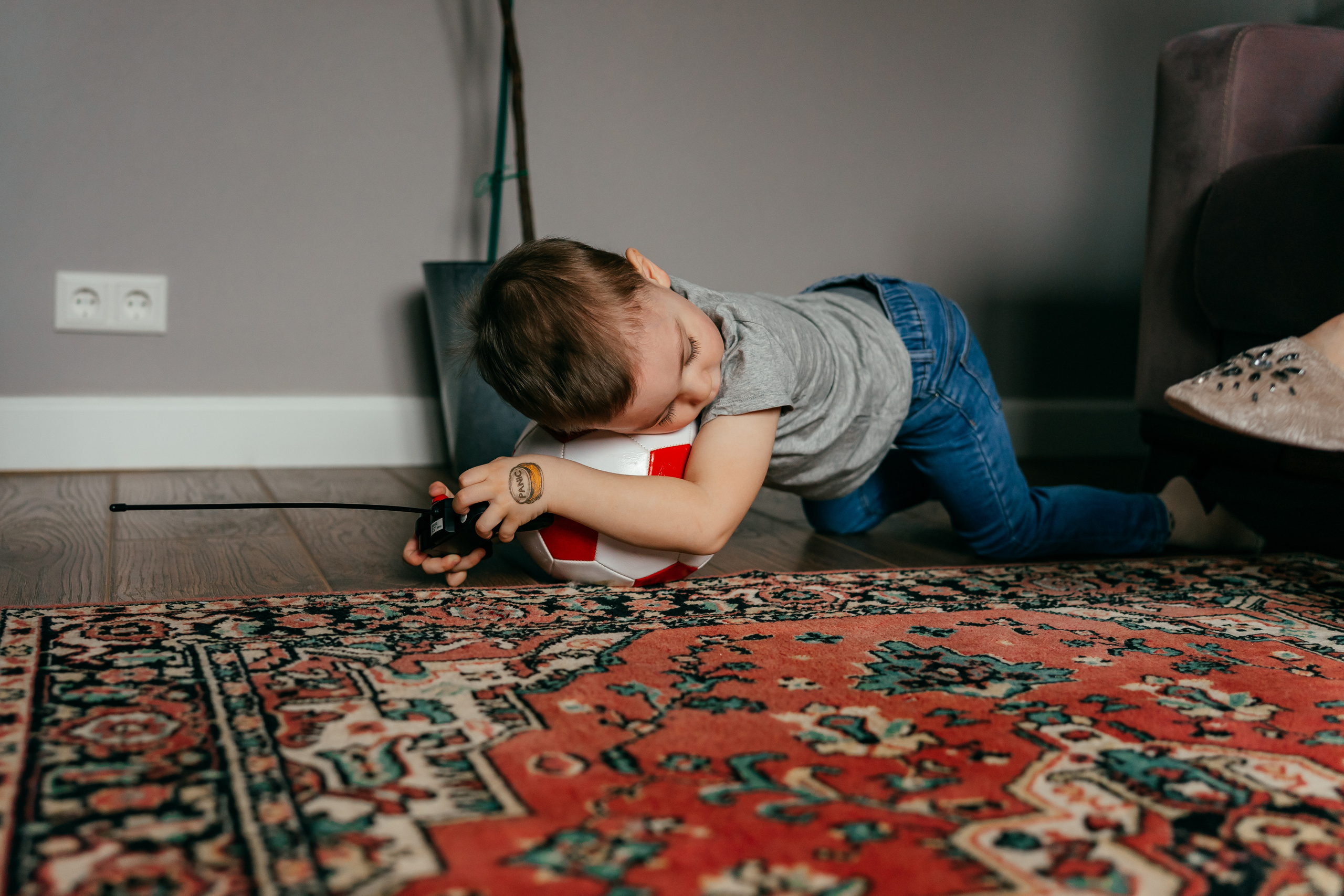 Домашняя семейная фотосессия в кругу семьи. Семейный фотограф в Москве Ирина Жур