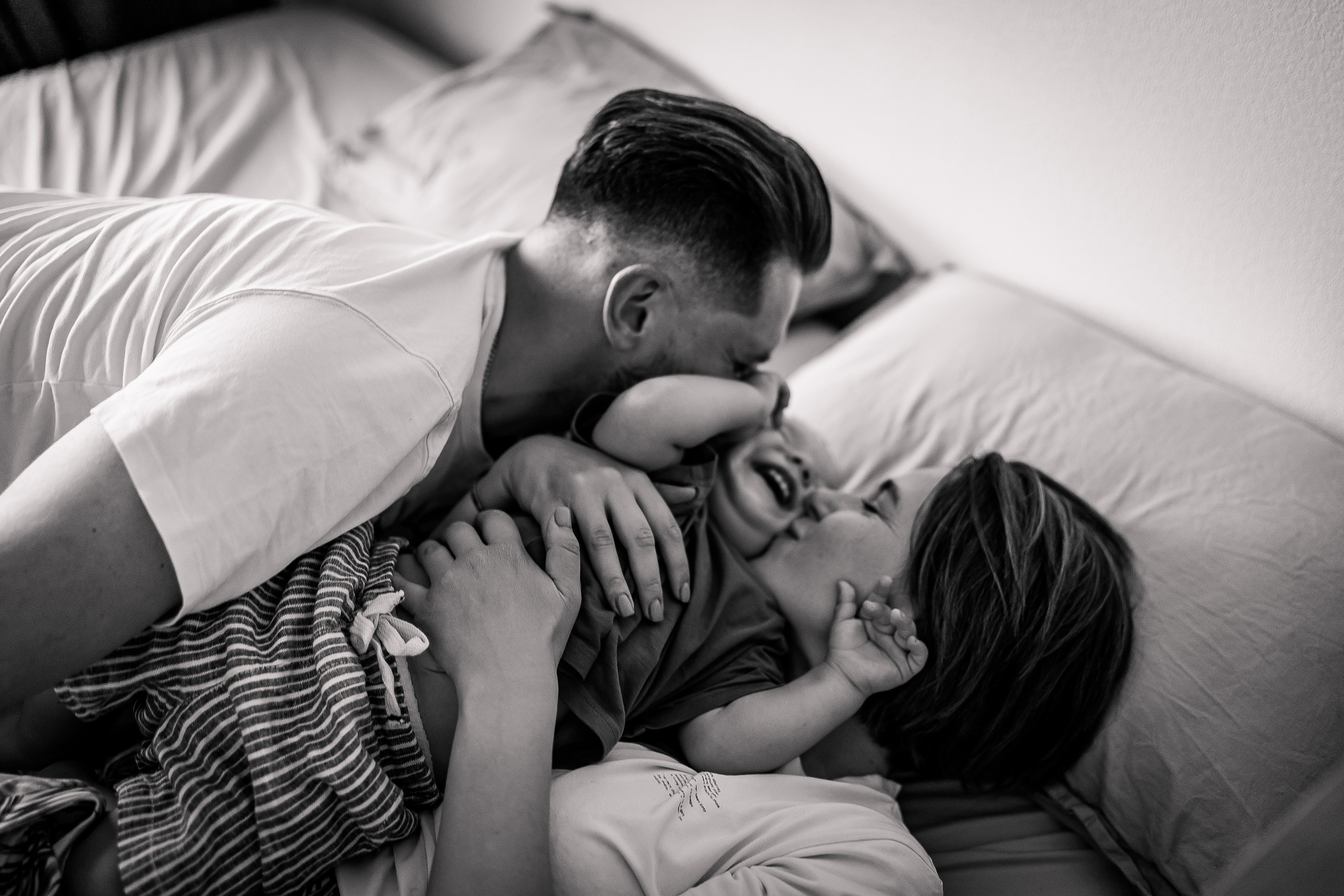 семейная фотосессия с маленьким ребенком 