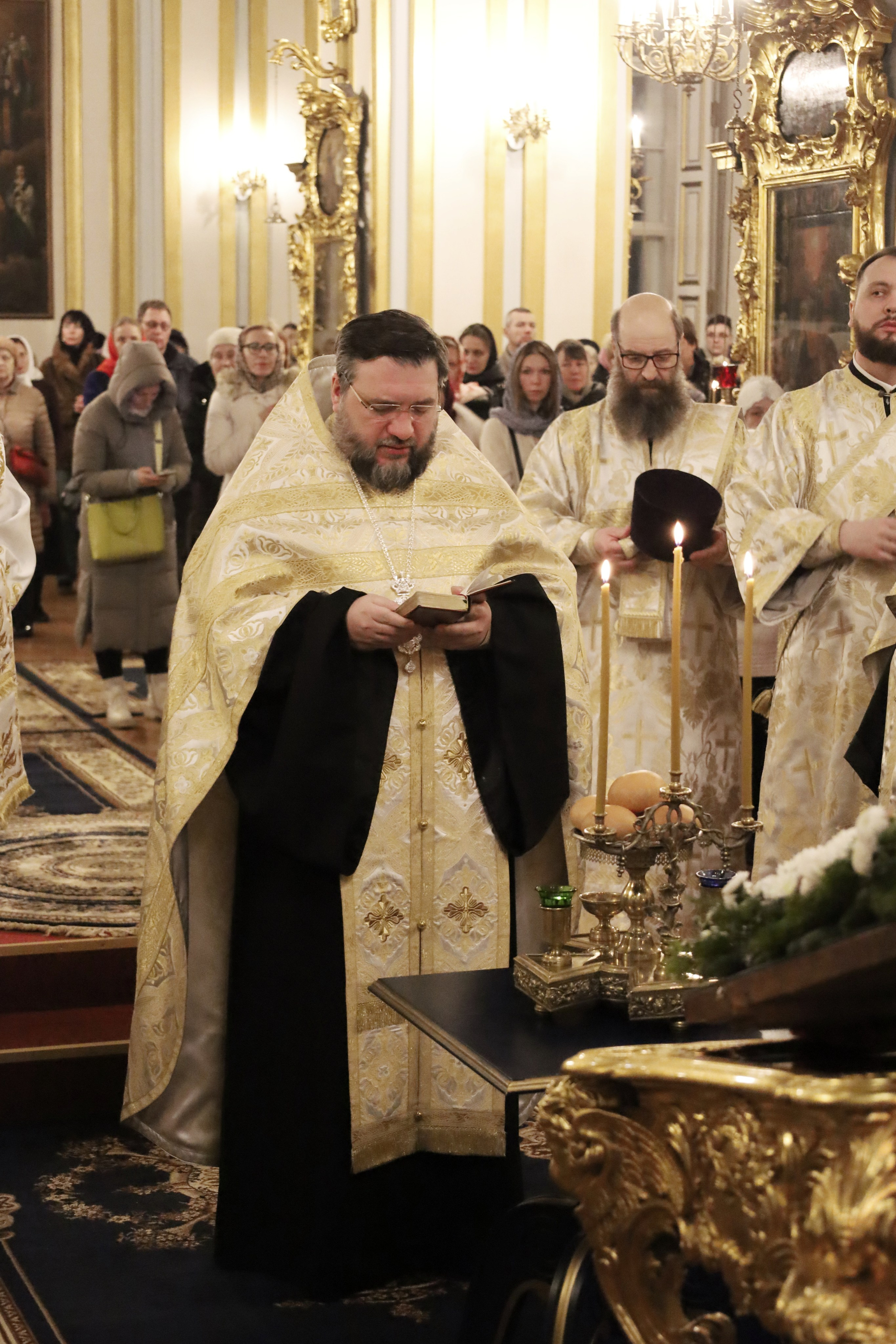 НАВЕЧЕРИЕ РОЖДЕСТВА ХРИСТОВА (РОЖДЕСТВЕНСКИЙ СОЧЕЛЬНИК). НИКОЛО-БОГОЯВЛЕНСКИЙ МОРСКОЙ СОБОР