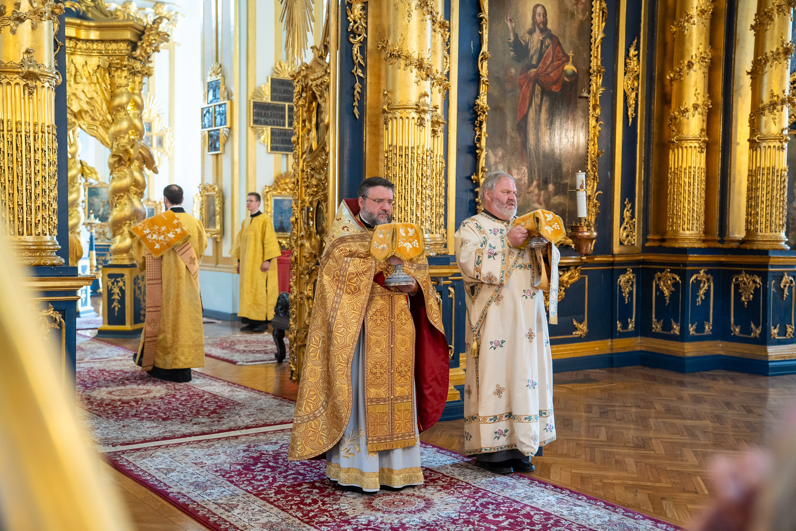 Неделя 3-я по Пятидесятнице. Всех святых Санкт-Петербургской митрополии. Свт. Ионы, митр. Московского и всея Руси, чудотворца. НИКОЛО-БОГОЯВЛЕНСКИЙ МОРСКОЙ СОБОР