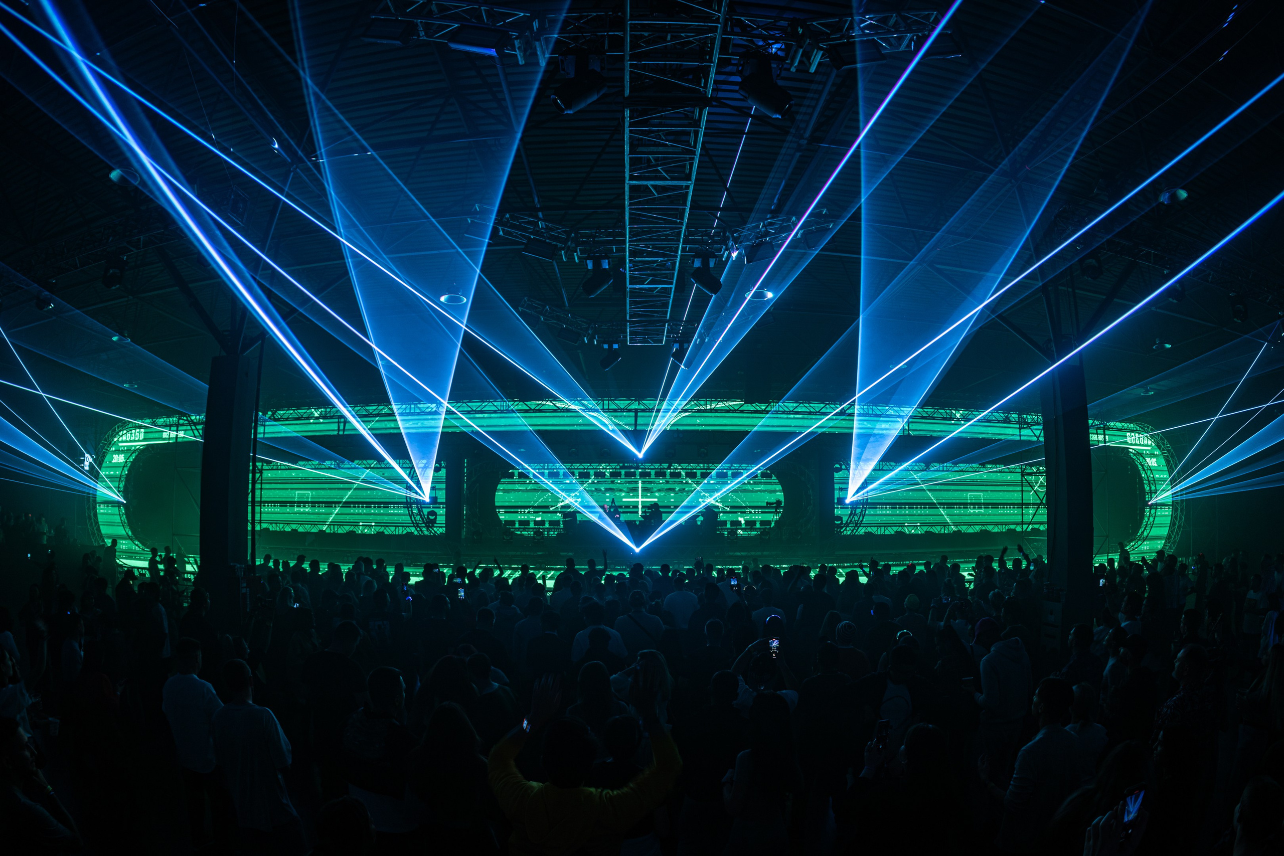 PAUL VAN DYK / 2024. OOPS