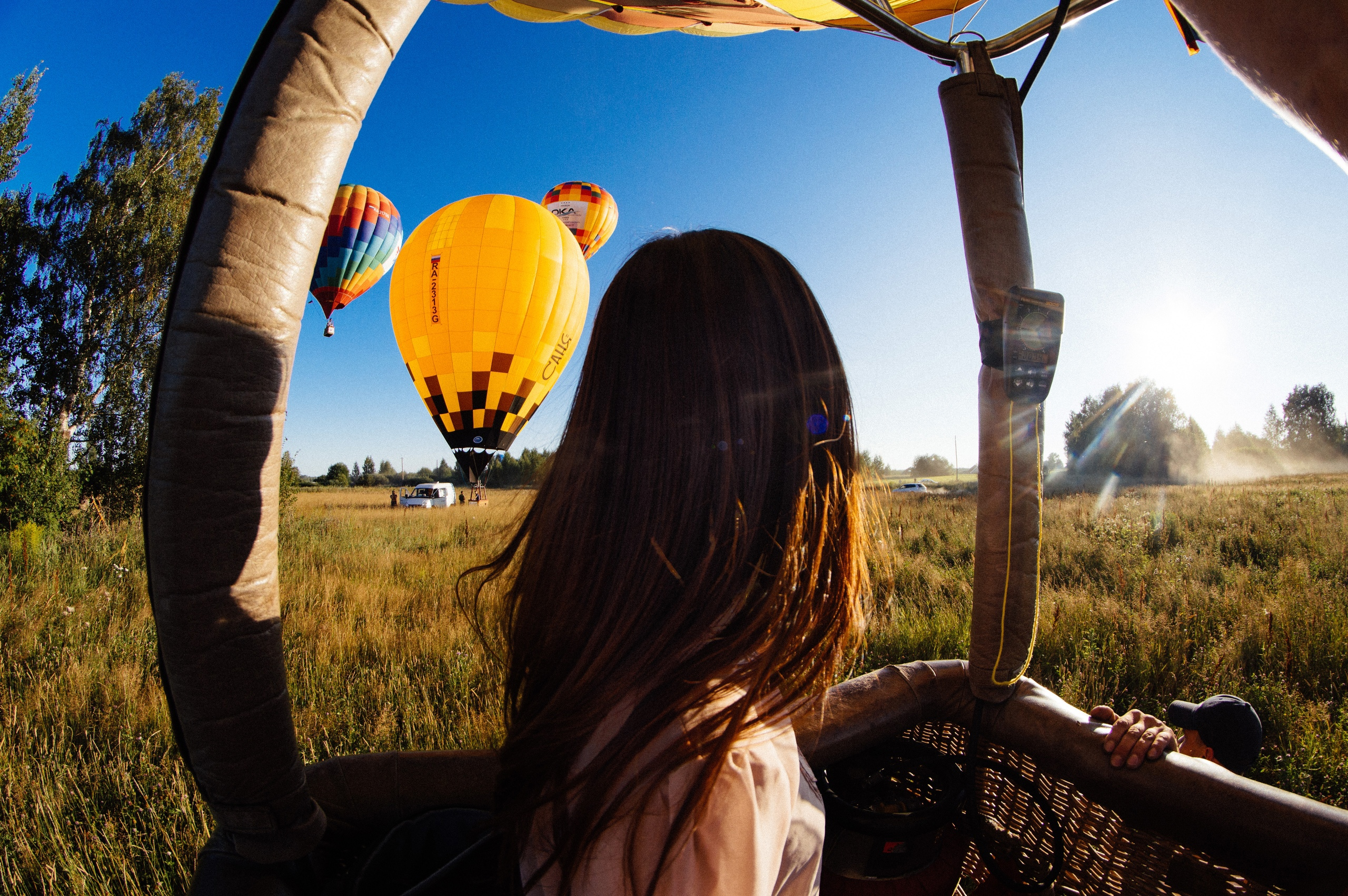 Портретная фотография молодой девушки на улице. Нижний Новгород. 