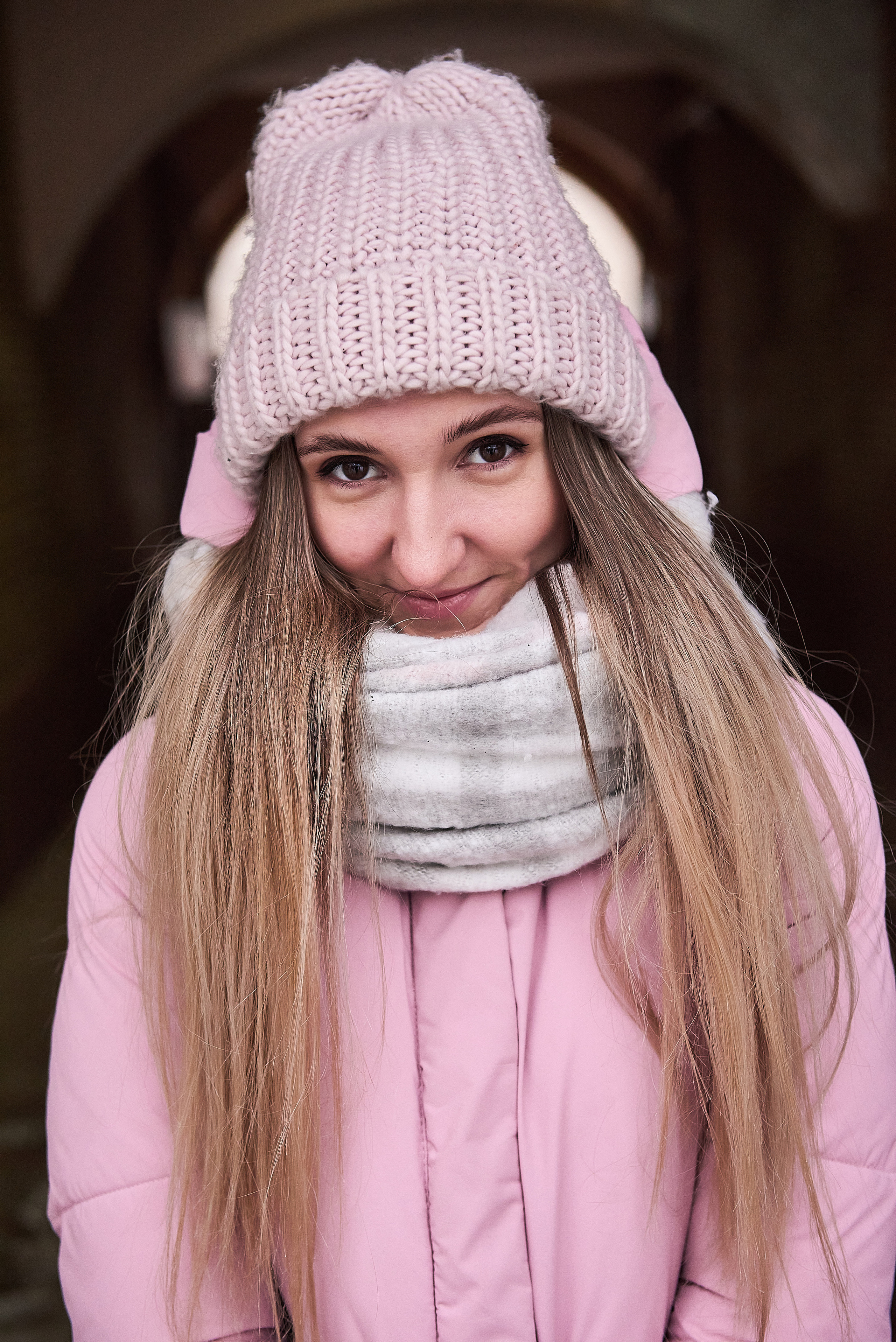 Портретная фотография молодой девушки на улице. Нижний Новгород. 