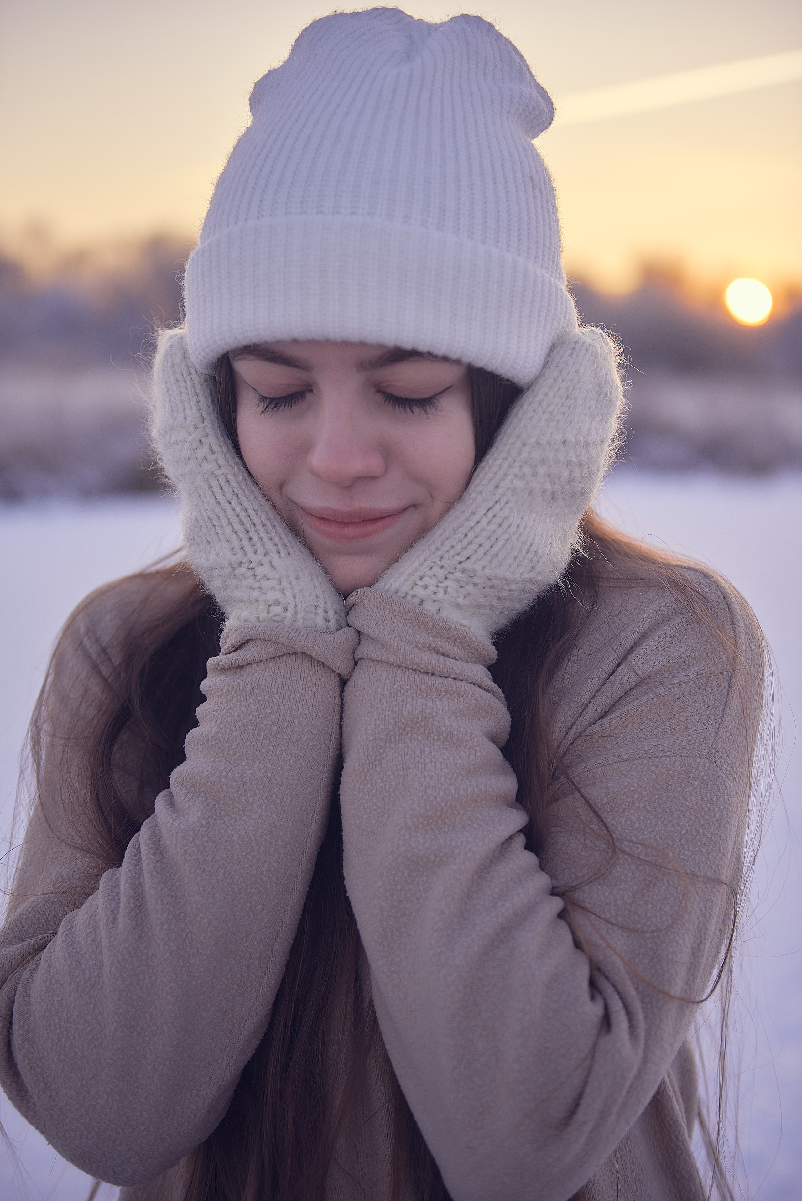Портретная фотография молодой девушки на улице. Нижний Новгород. 