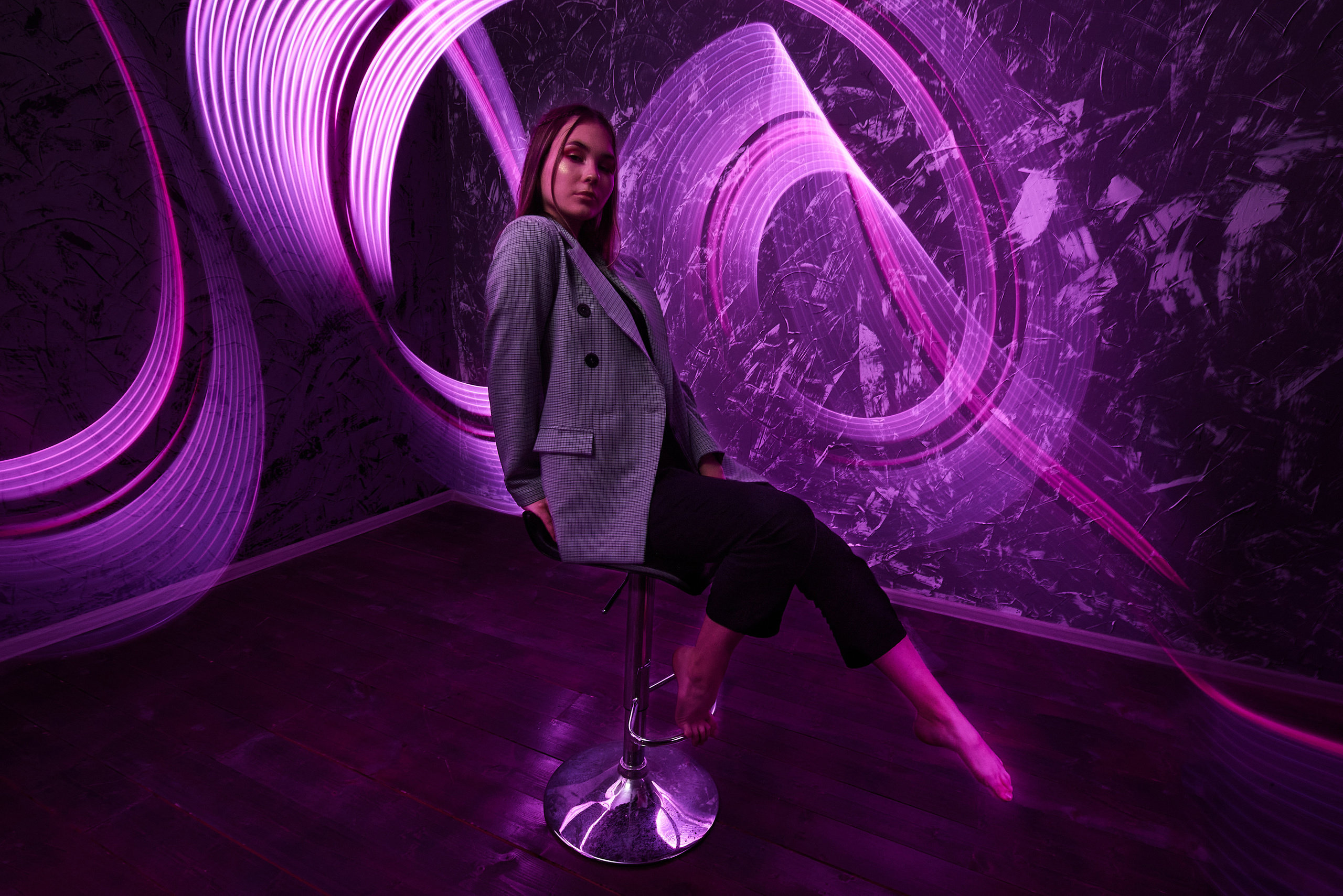 Портретная фотография для коллектива танца в фотостудии в технике frezeelight. Нижний Новгород. 