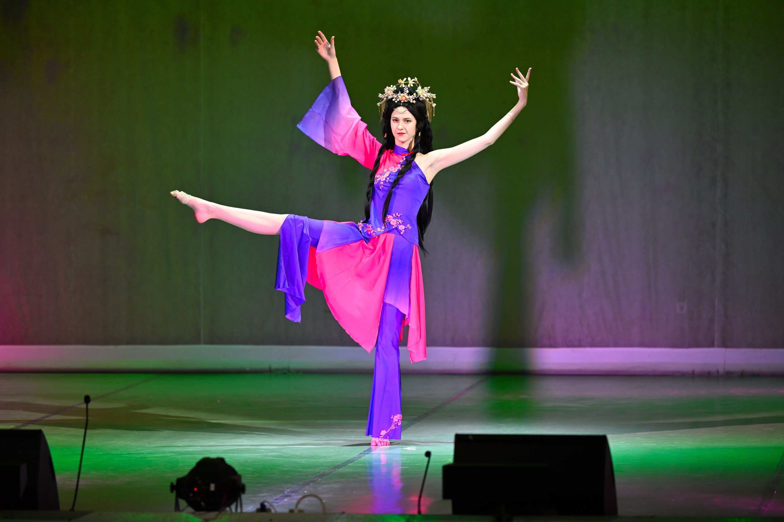 2025-12-19 Танцы ДК. Снежинск фото Андрианов