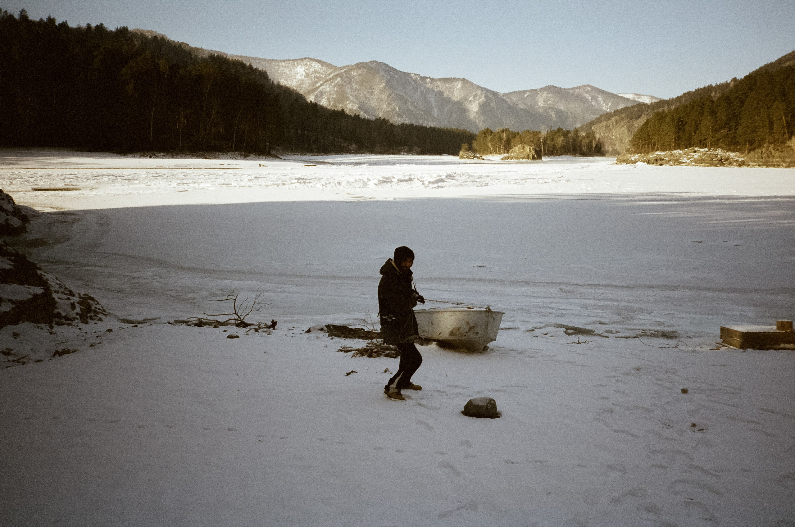 Кызыл-Таш. Зимний пляж. Фотограф-документалист Мария Осокина