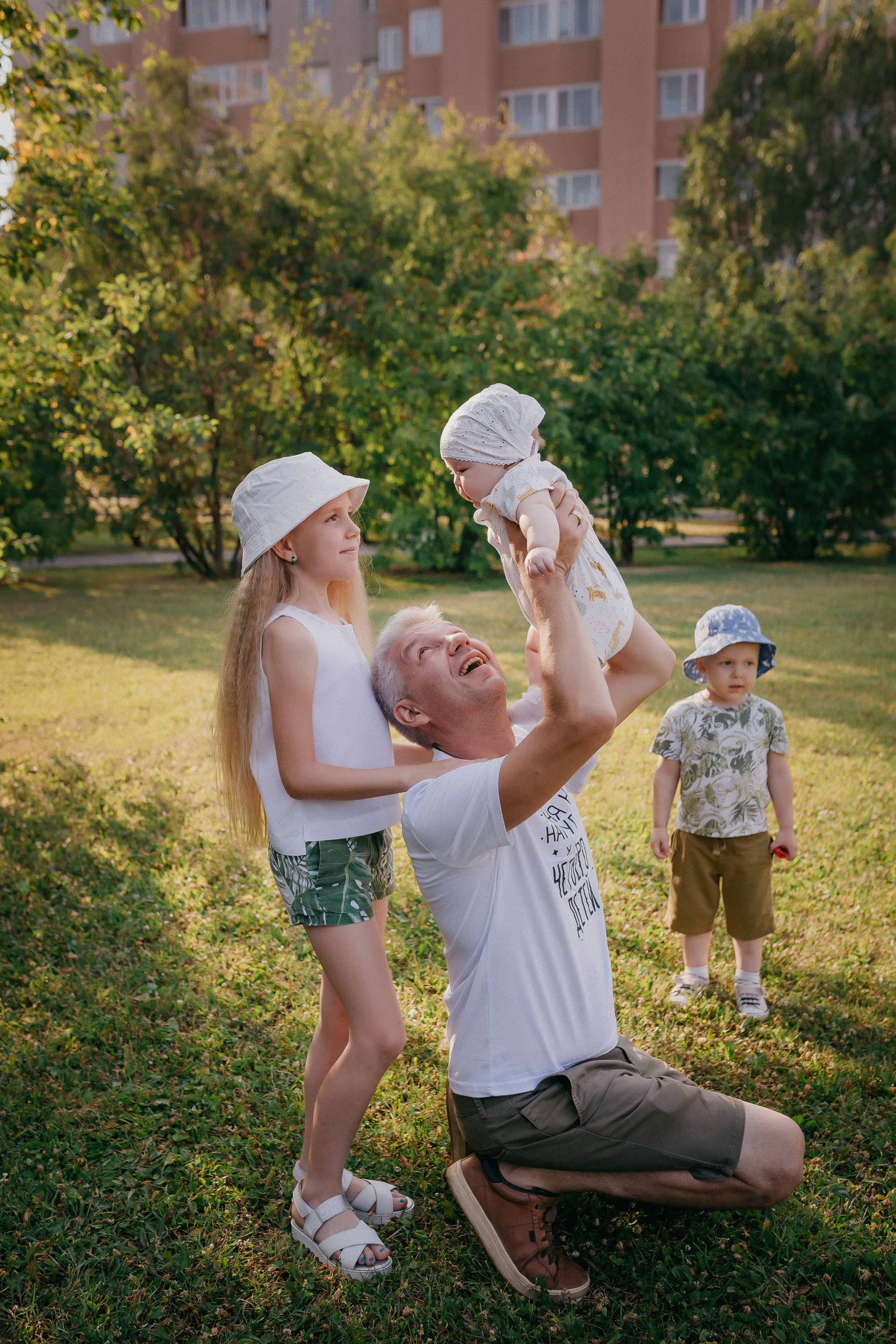 Надя & Денис +4 🖤. Семейный фотограф в Сургуте