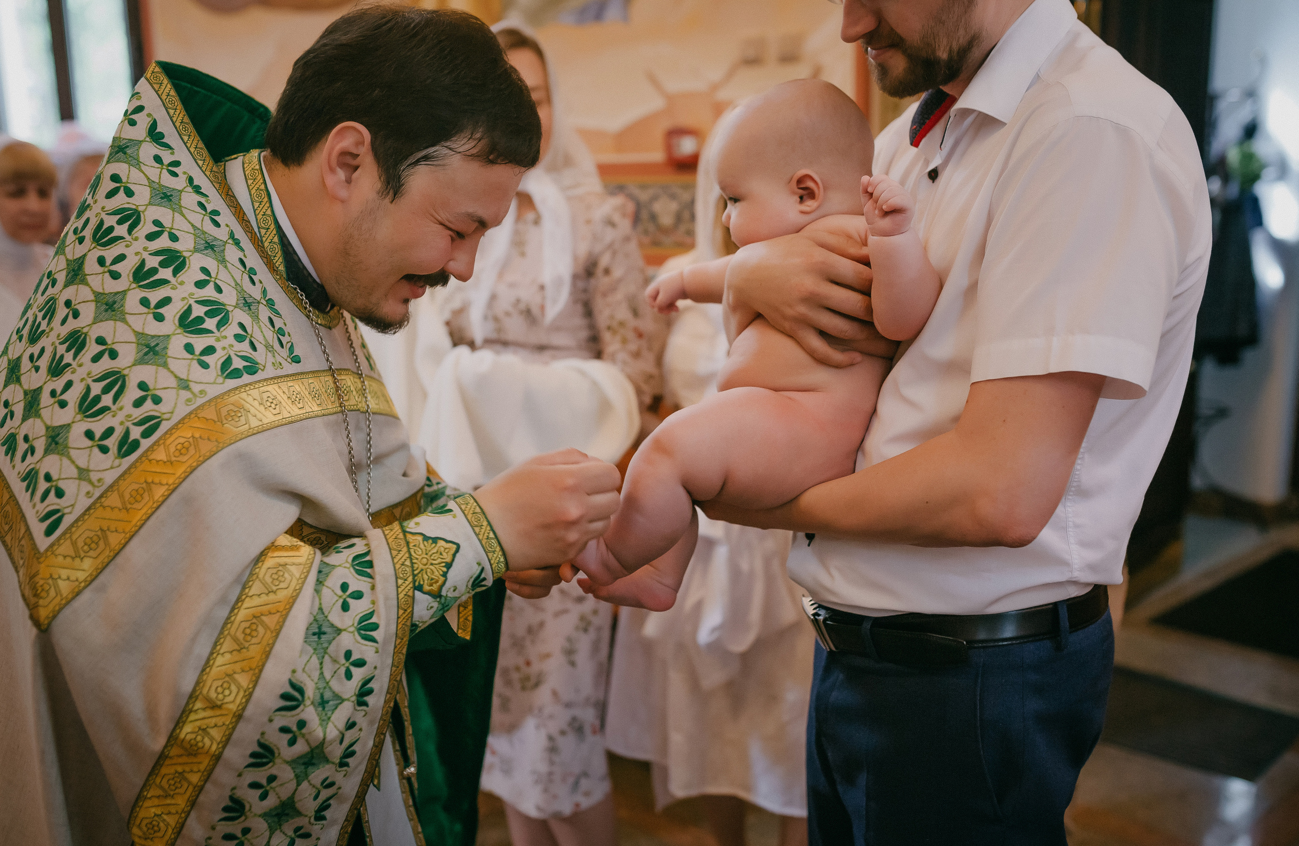 Крещение Кирилла. Храм Георгия Победоносца. Семейный фотограф в Сургуте