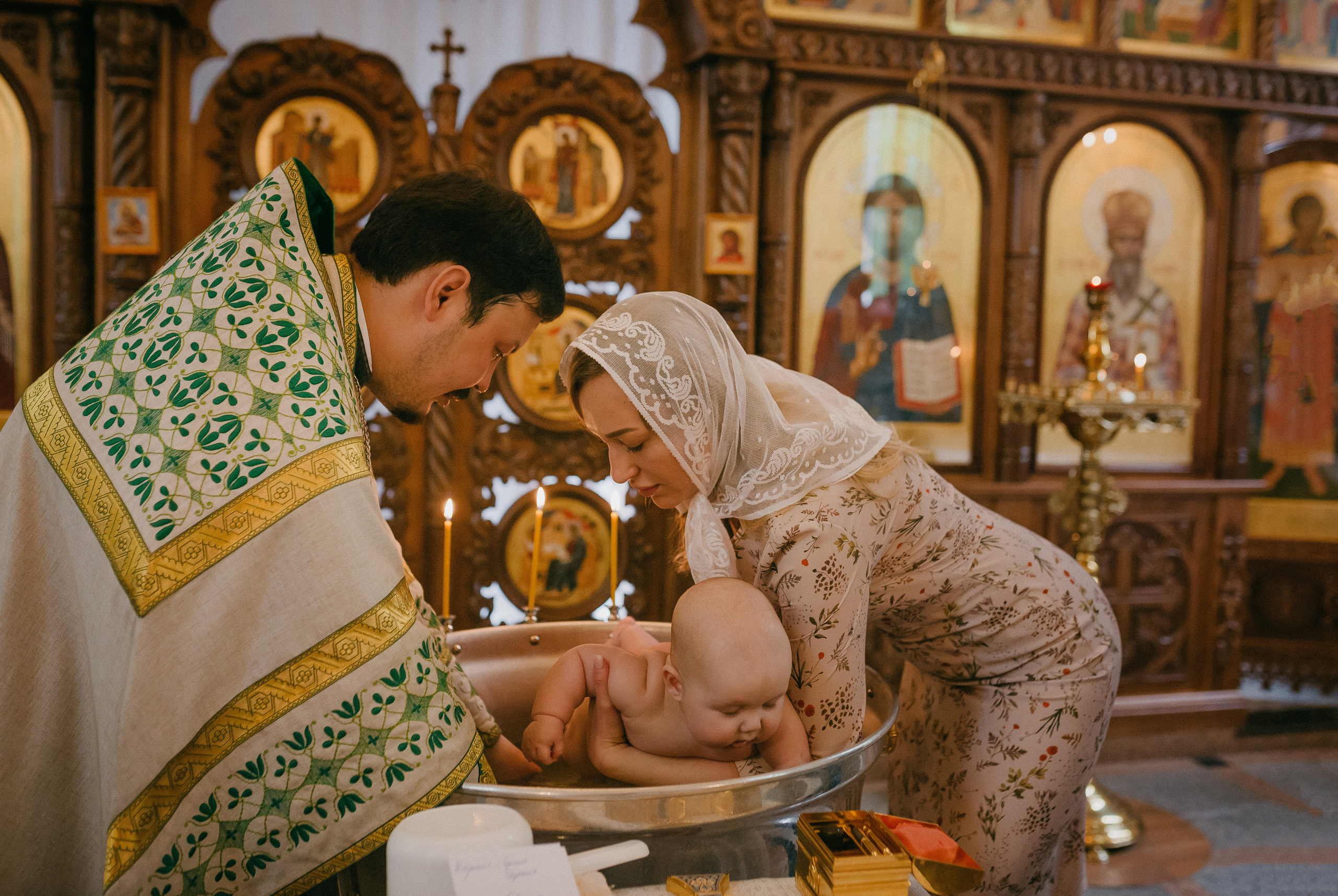Крещение Кирилла. Храм Георгия Победоносца. Семейный фотограф в Сургуте