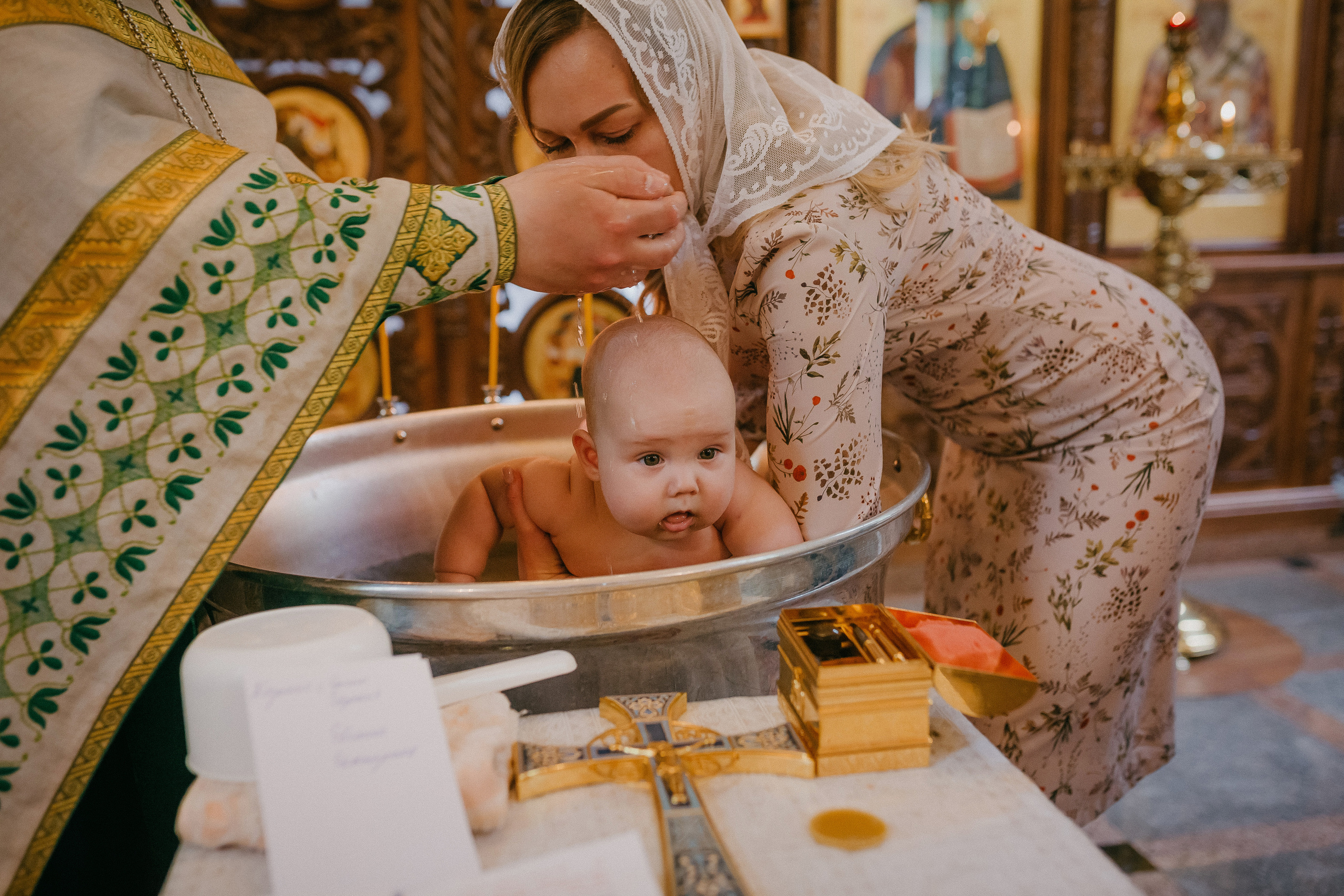 Крещение Кирилла. Храм Георгия Победоносца. Семейный фотограф в Сургуте
