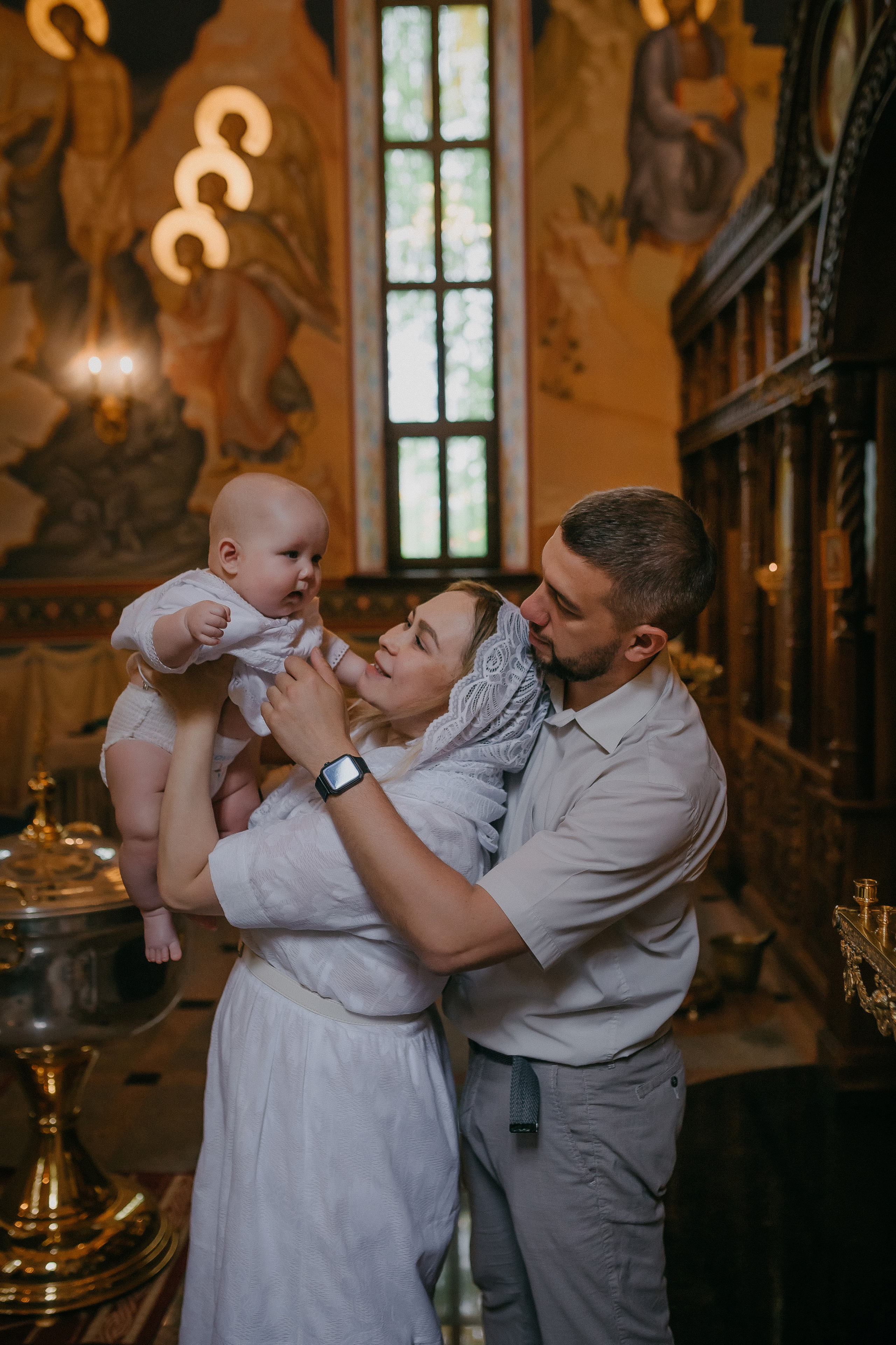 Крещение Кирилла. Храм Георгия Победоносца. Семейный фотограф в Сургуте