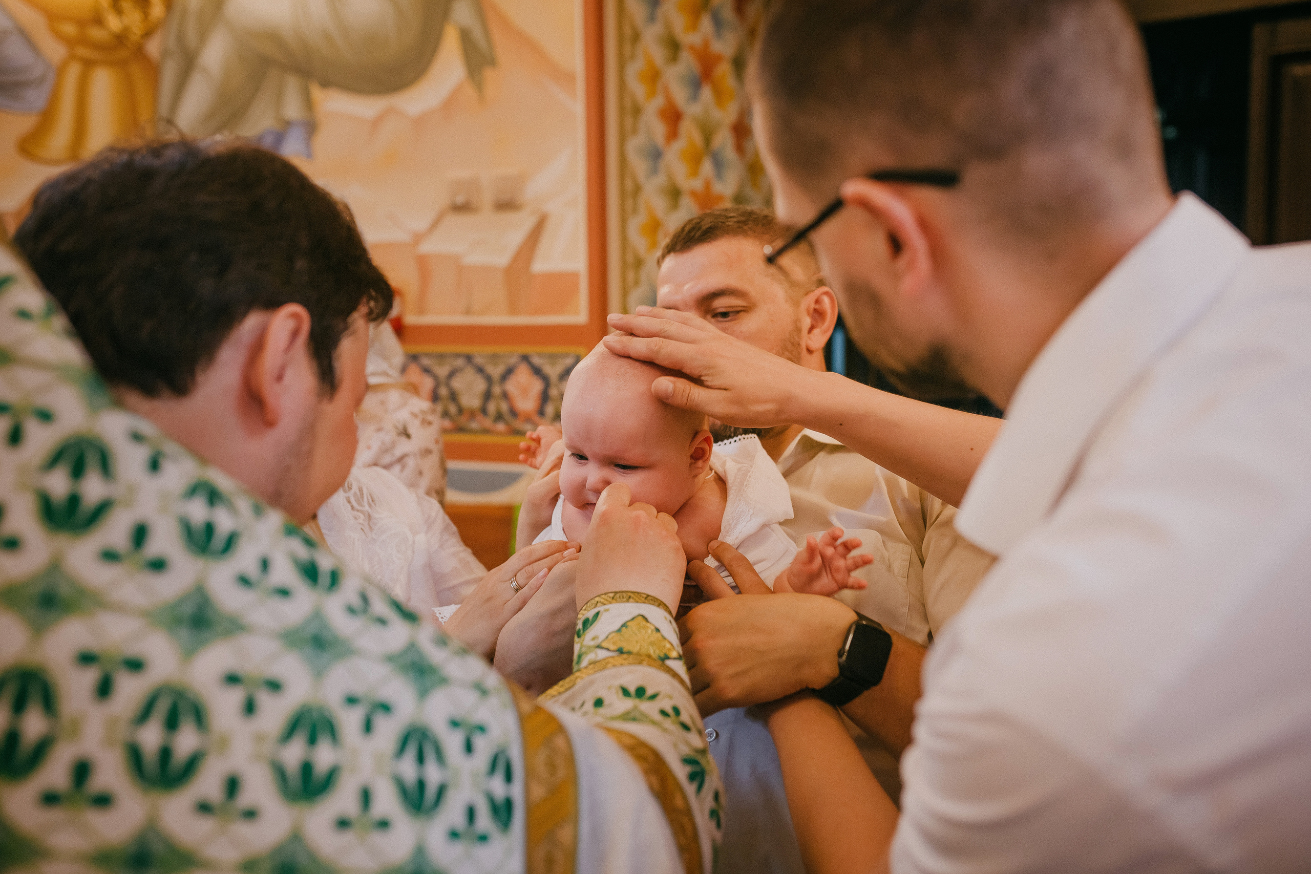Крещение Кирилла. Храм Георгия Победоносца. Семейный фотограф в Сургуте