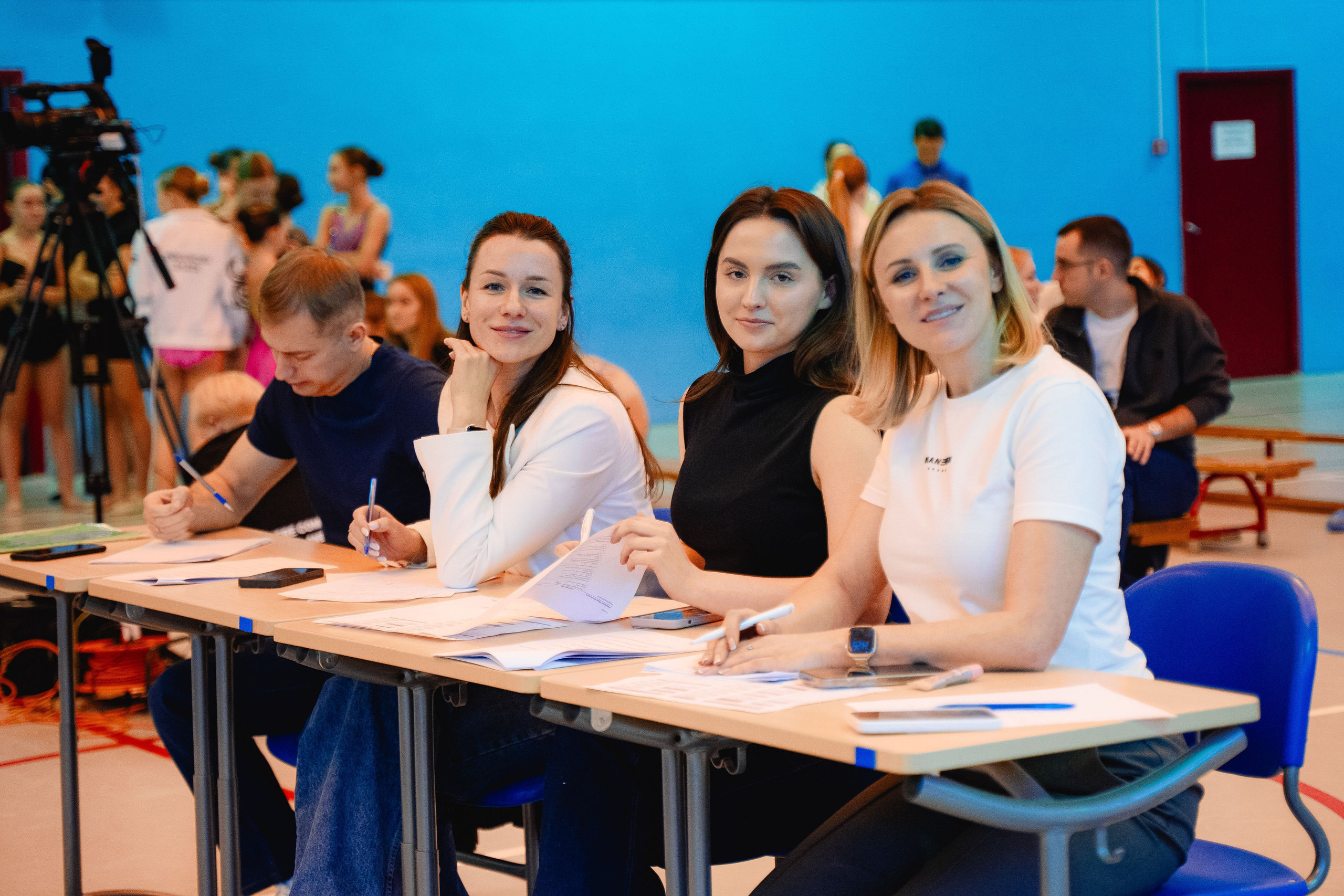 Соревнования по акробатике в личном первенстве. Студия акробатики и развивающей гимнастики «Acrostars»
