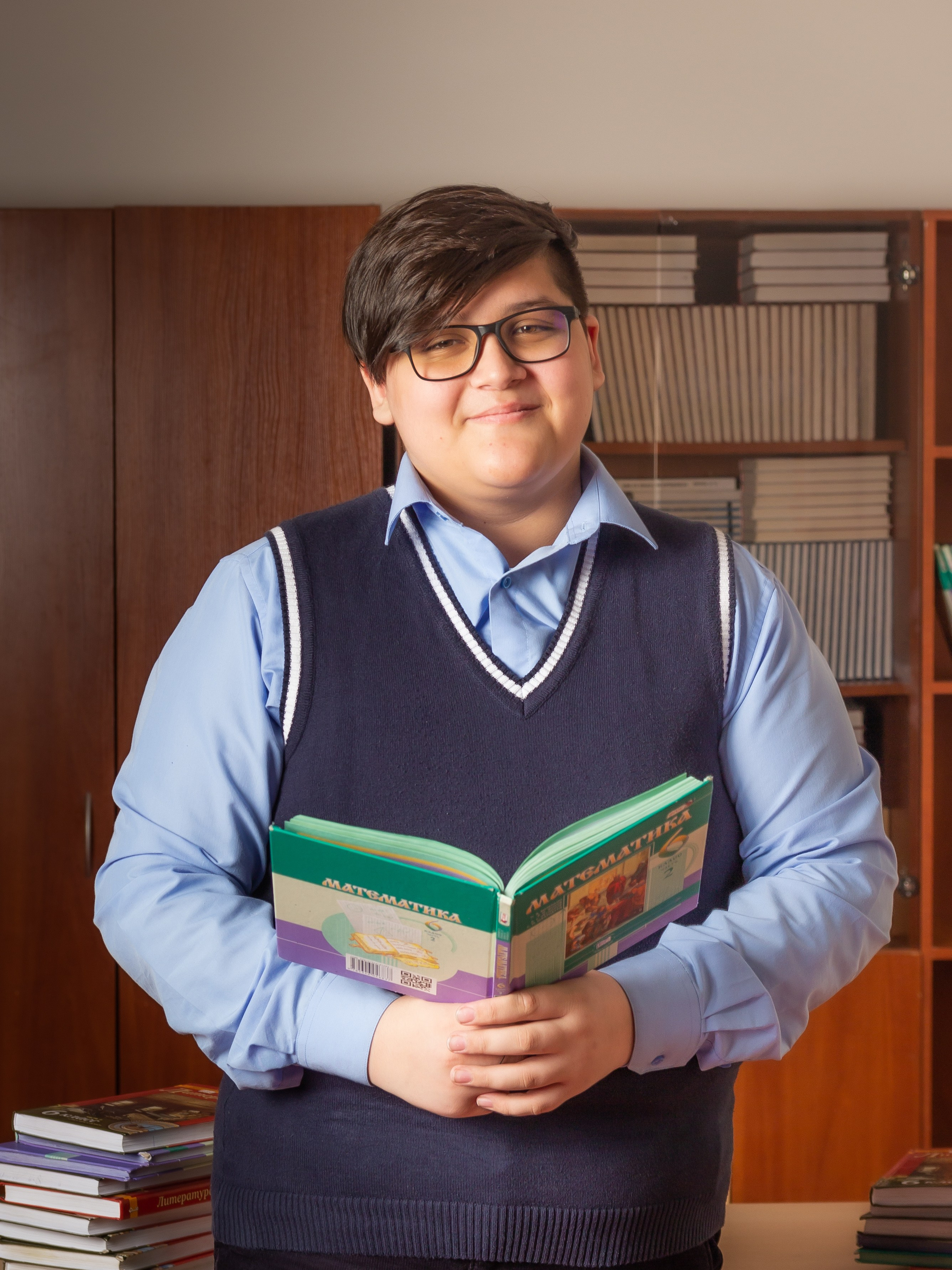 Школьная фотосъëмка. Александр Стряпунин — предметный фотограф в Улан-Удэ