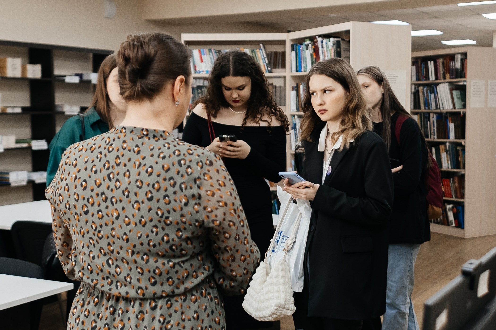 Медиасеминар «#МедиаСтартВКемГУ». Фотограф Кемерово | Сергей