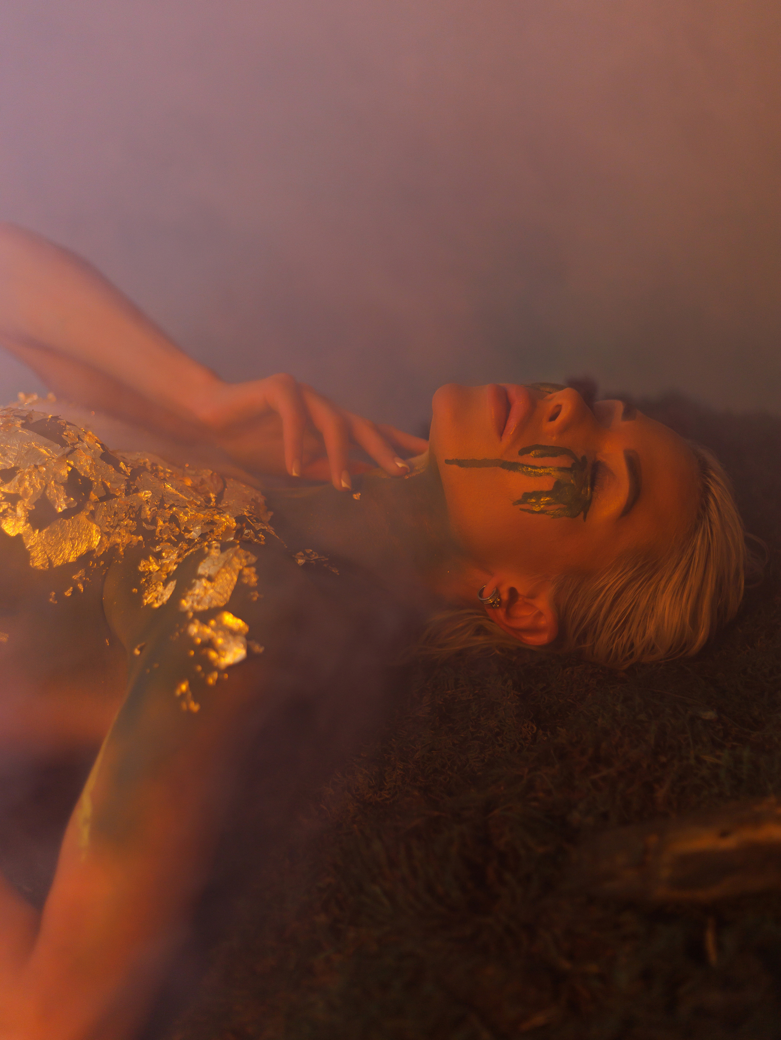 Творческие. Предметный и модельный фотограф Хасаншин Дамир