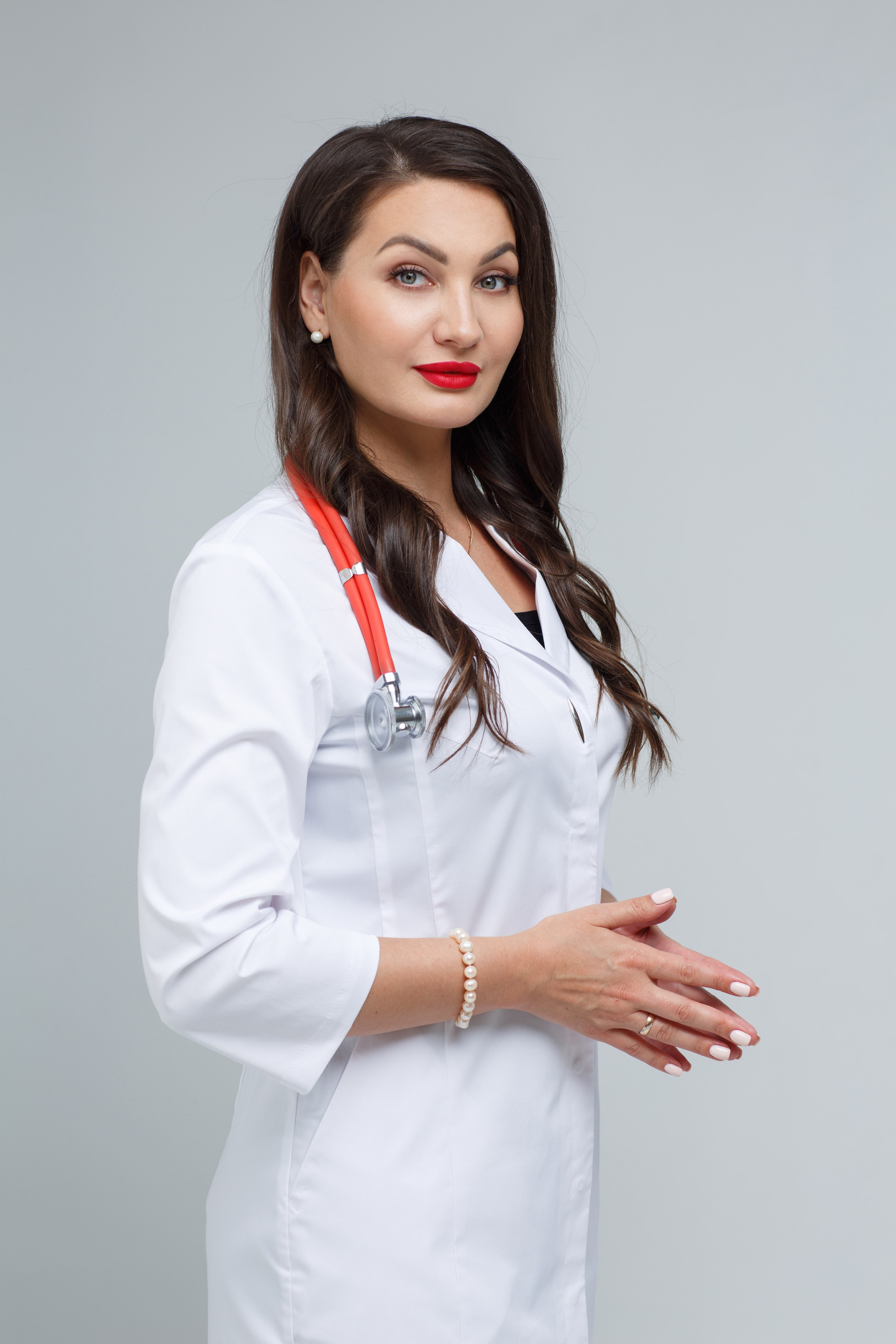 Съемка на портфолио кардиолога. Свадебный, предметный и портретный фотограф в Волгограде