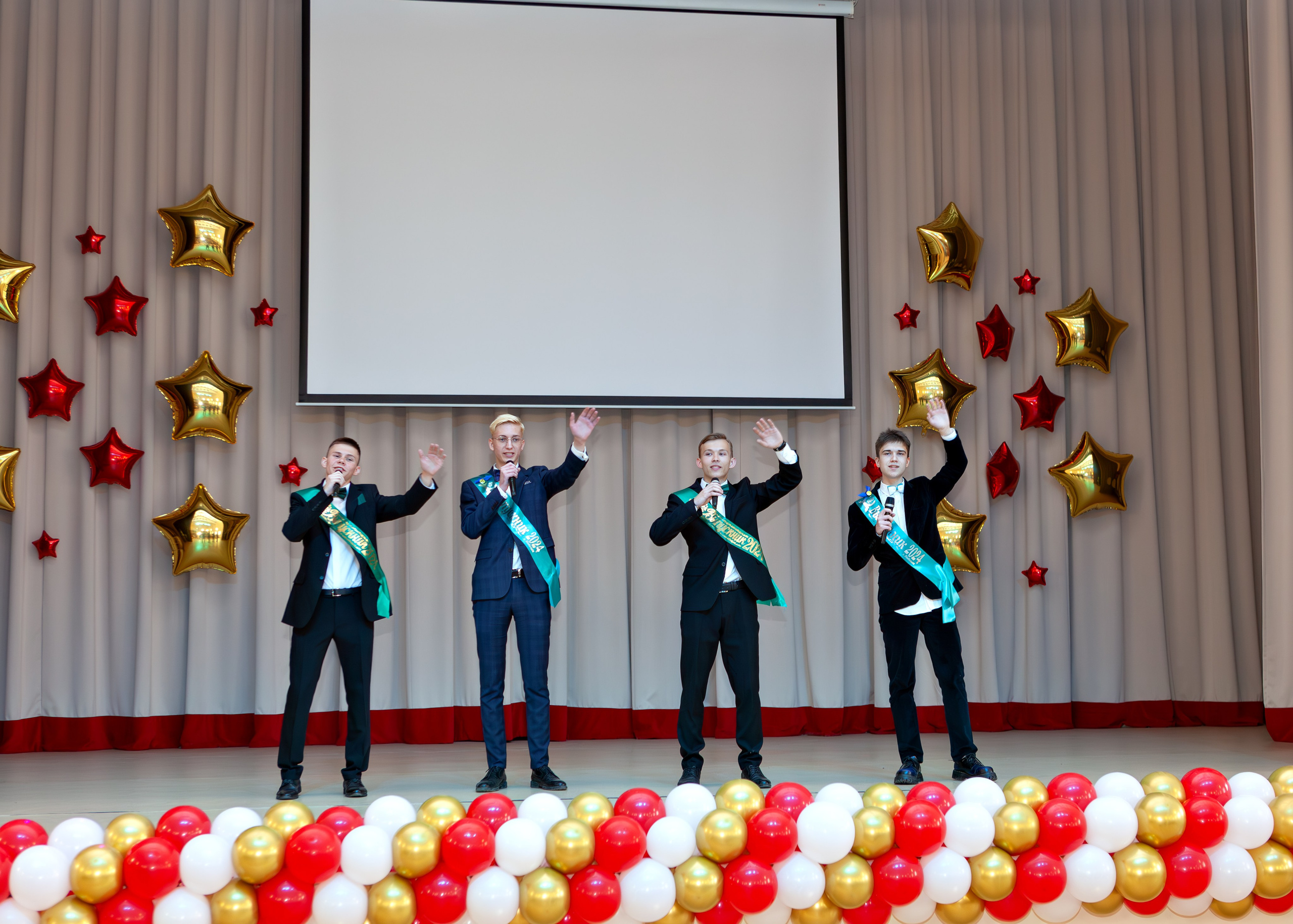 Гимназия № 7, г. Подольск, Последний звонок, 11 класс. Выпускные альбомы и школьный фотограф в Подольске, Троицке, Щербинке, Москве и Московской области